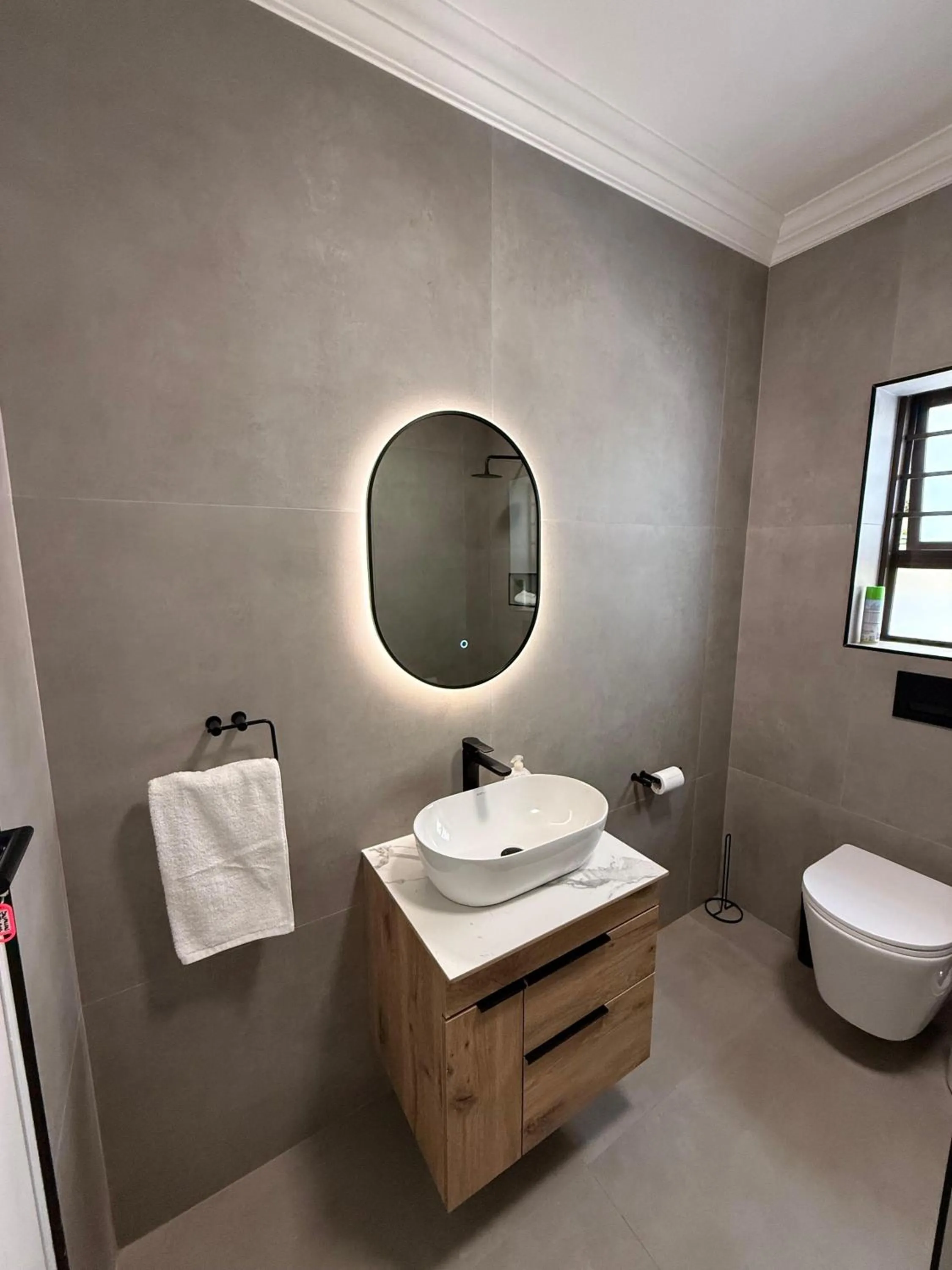 Bathroom in Interlaken Guest House