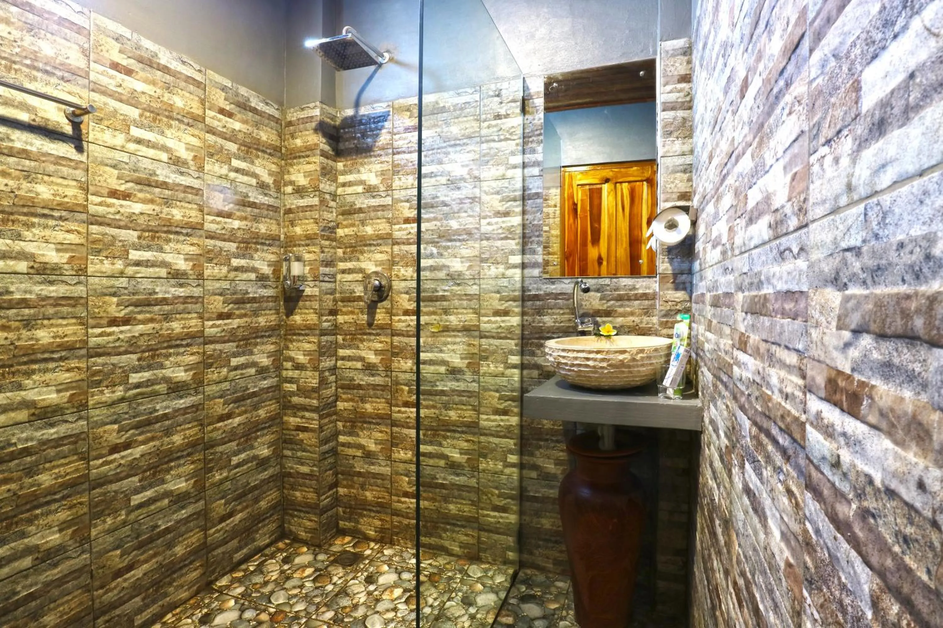 Bathroom in Pondok DD Canggu