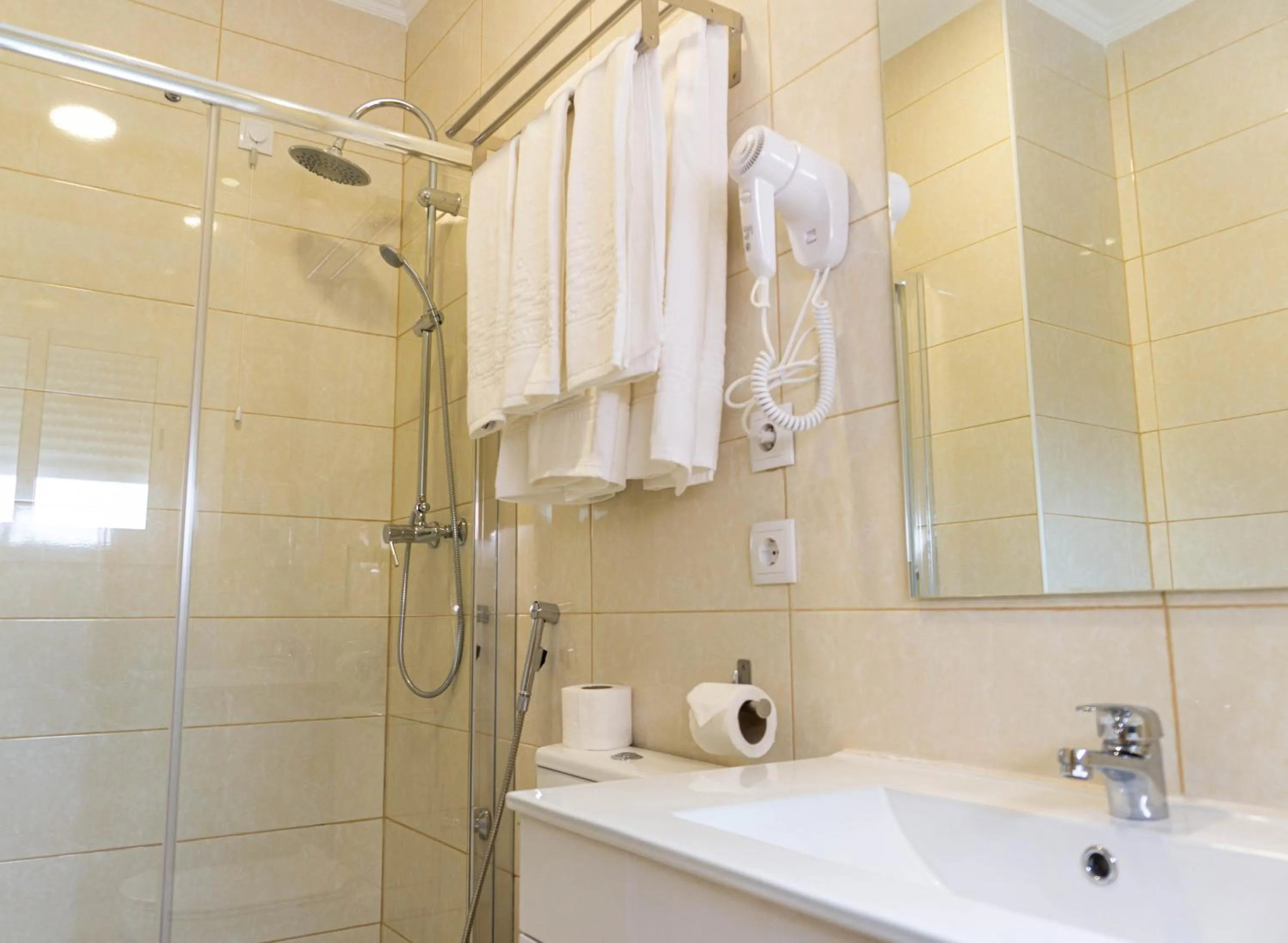 Toilet in Residencial do Areeiro