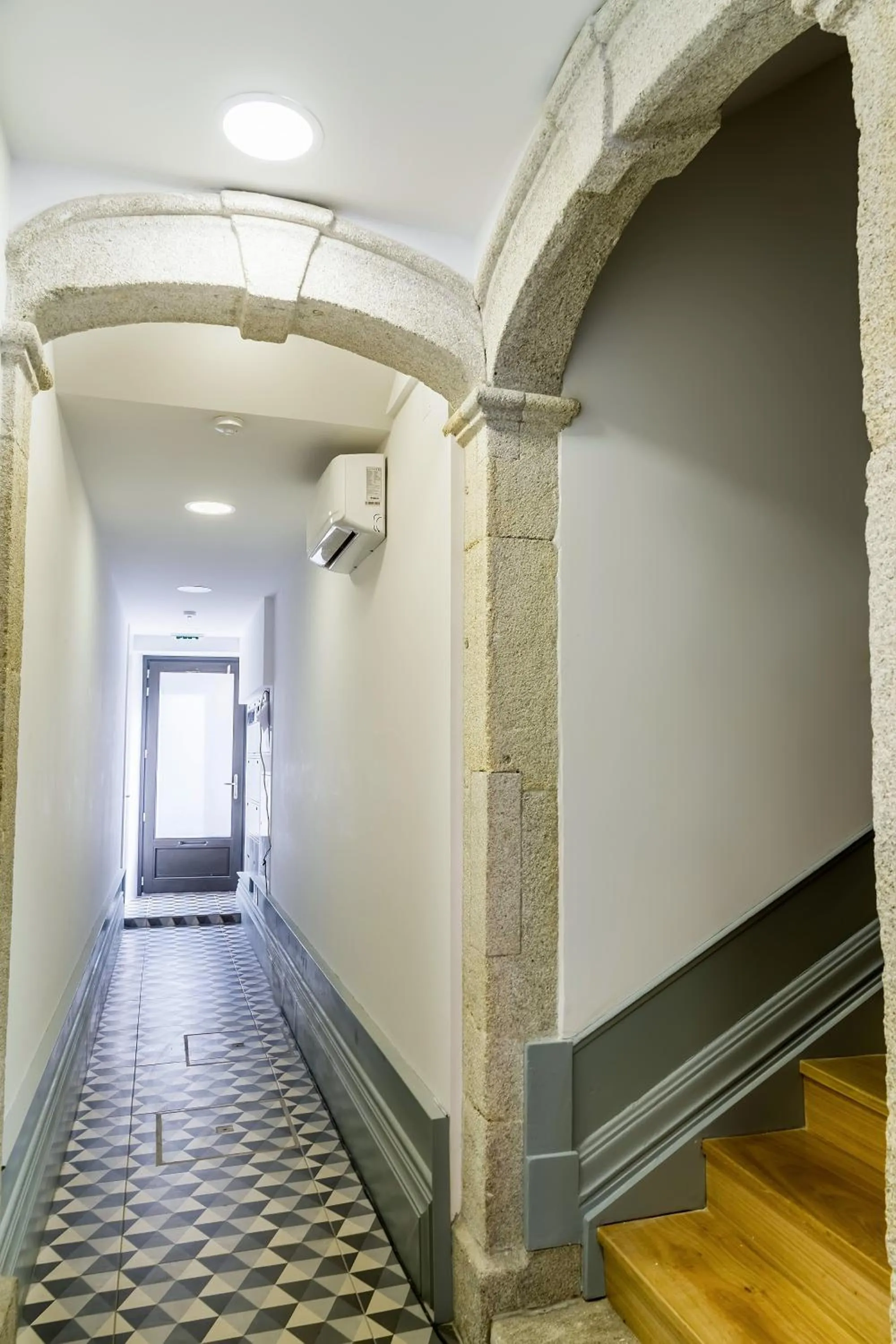 Facade/entrance in Formosa 168 by Guestify