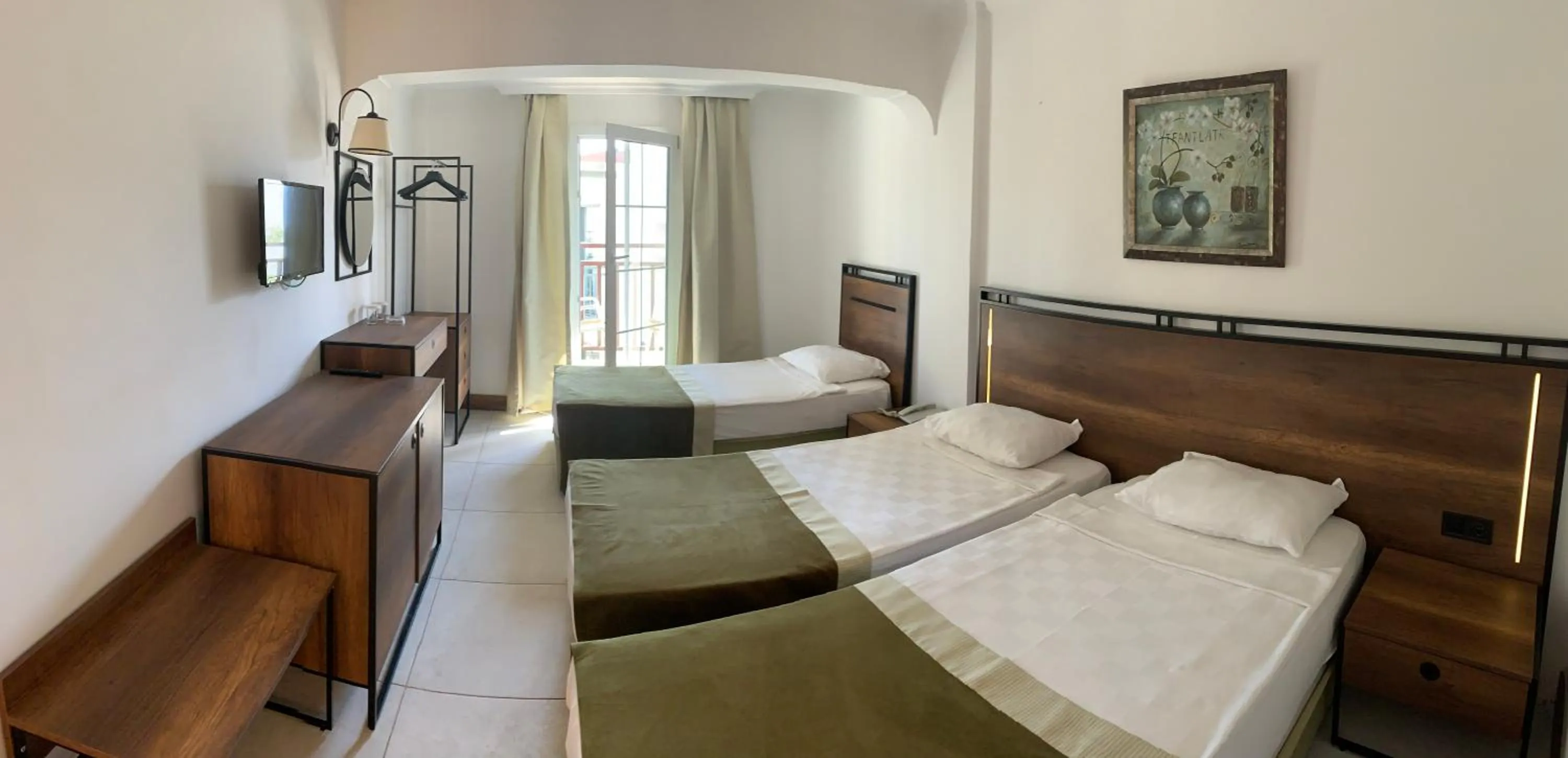 Bed in Bitez Garden Life