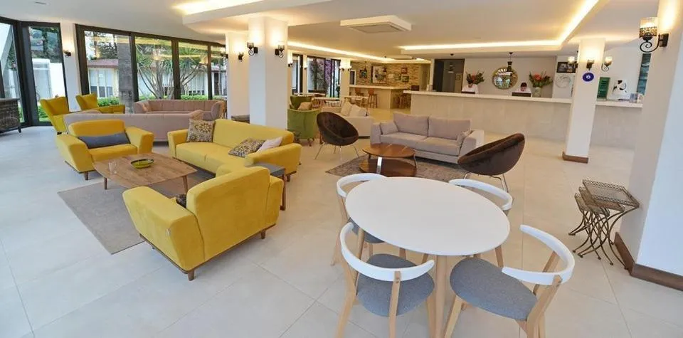 Lobby or reception in Bitez Garden Life