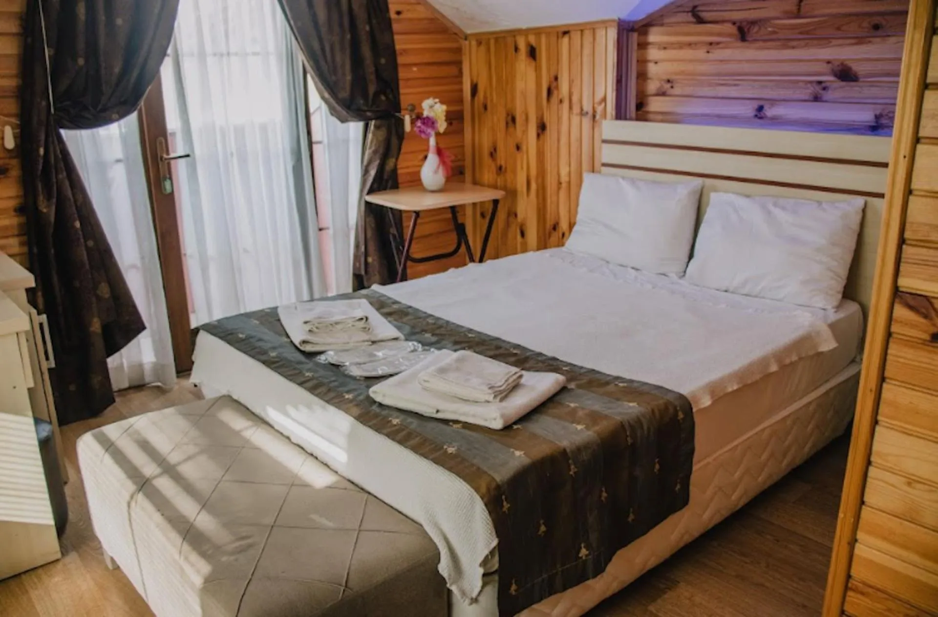 Bed in Ağva Ayışığı Otel