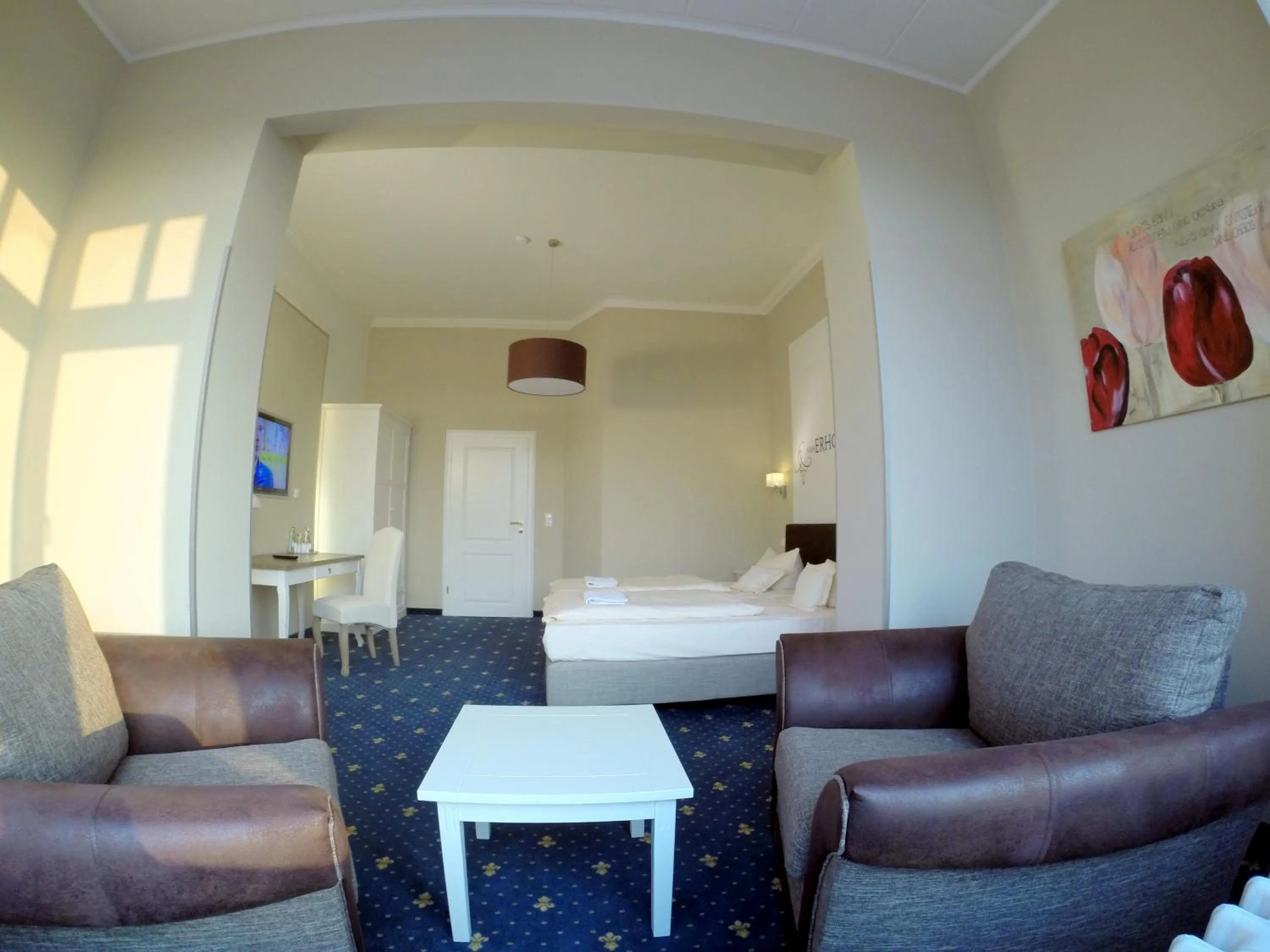 Photo of the whole room in Hotel Villa Schwanebeck