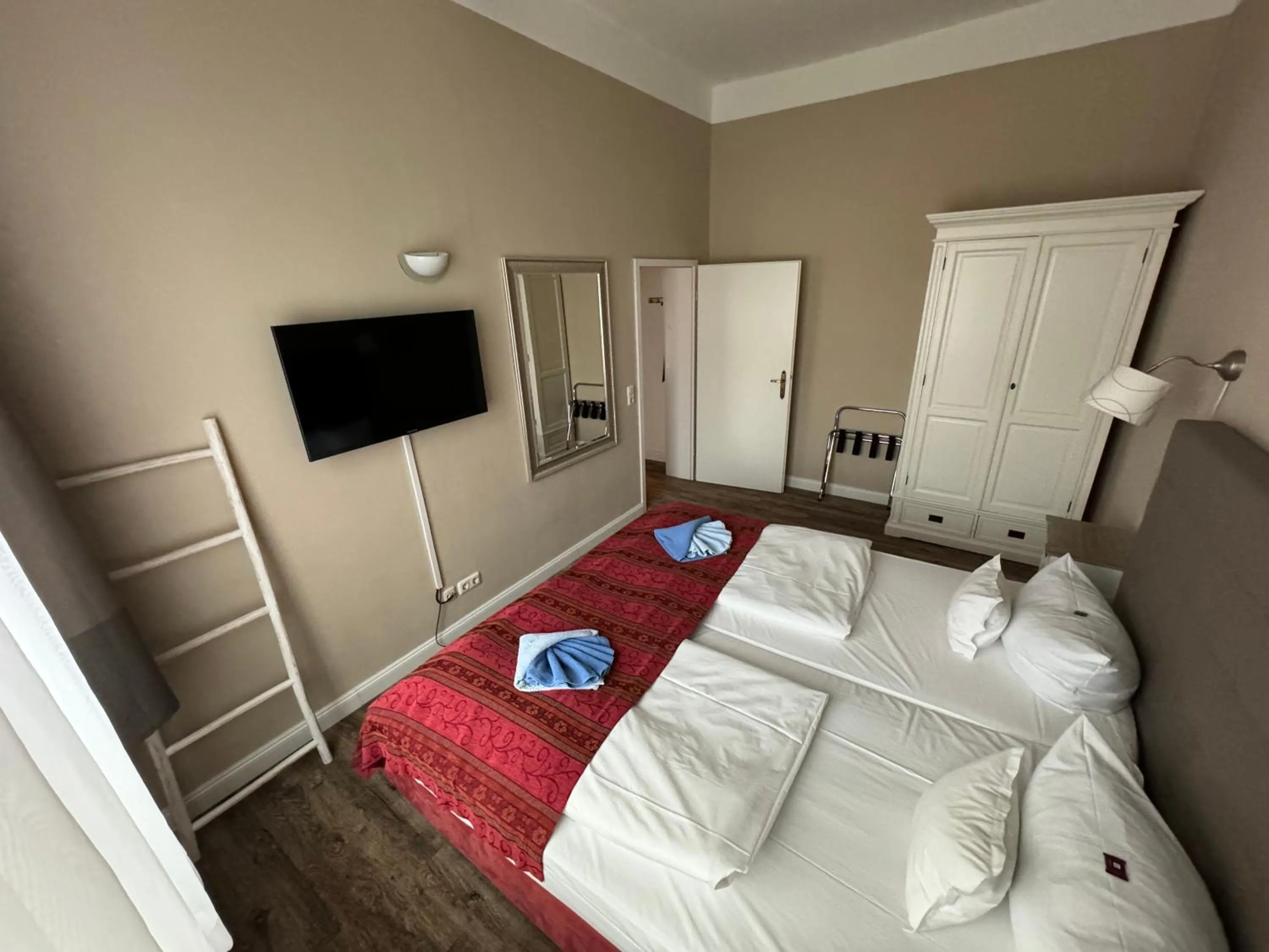 Bed in Hotel Villa Schwanebeck