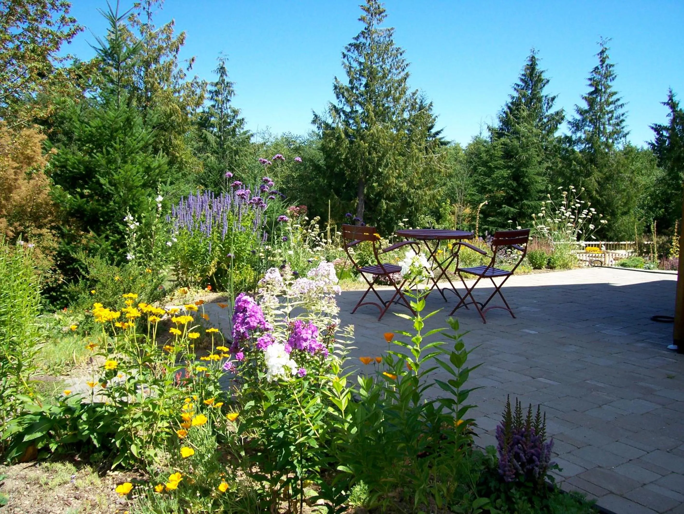 Garden in Wetherly Inn & Spa