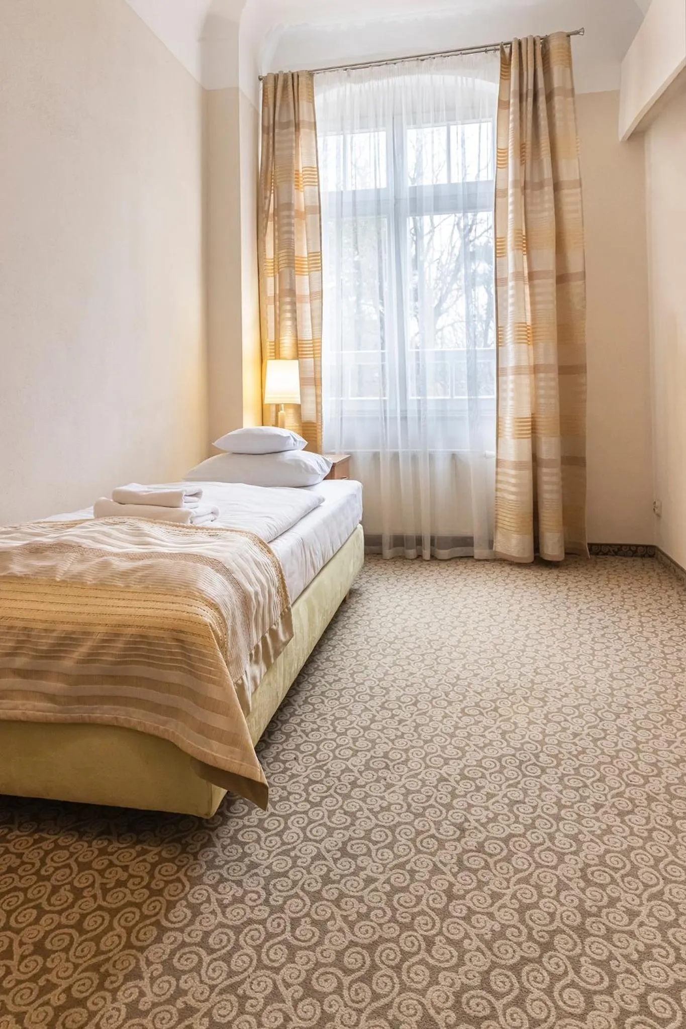 Photo of the whole room, Bed in Hotel Cesarskie Ogrody