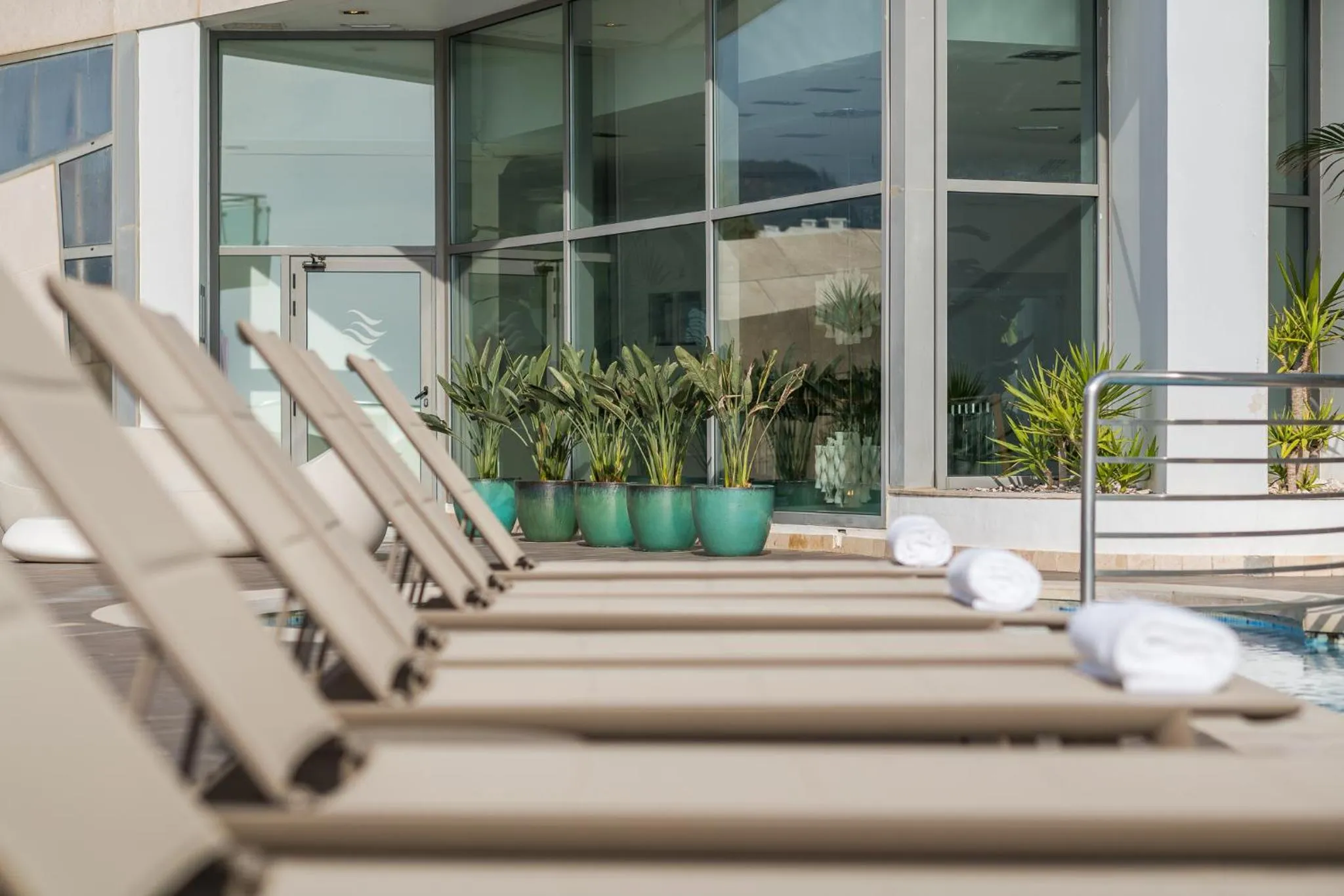 sunbed in Sesimbra Oceanfront Hotel - Preferred Hotels and Resorts