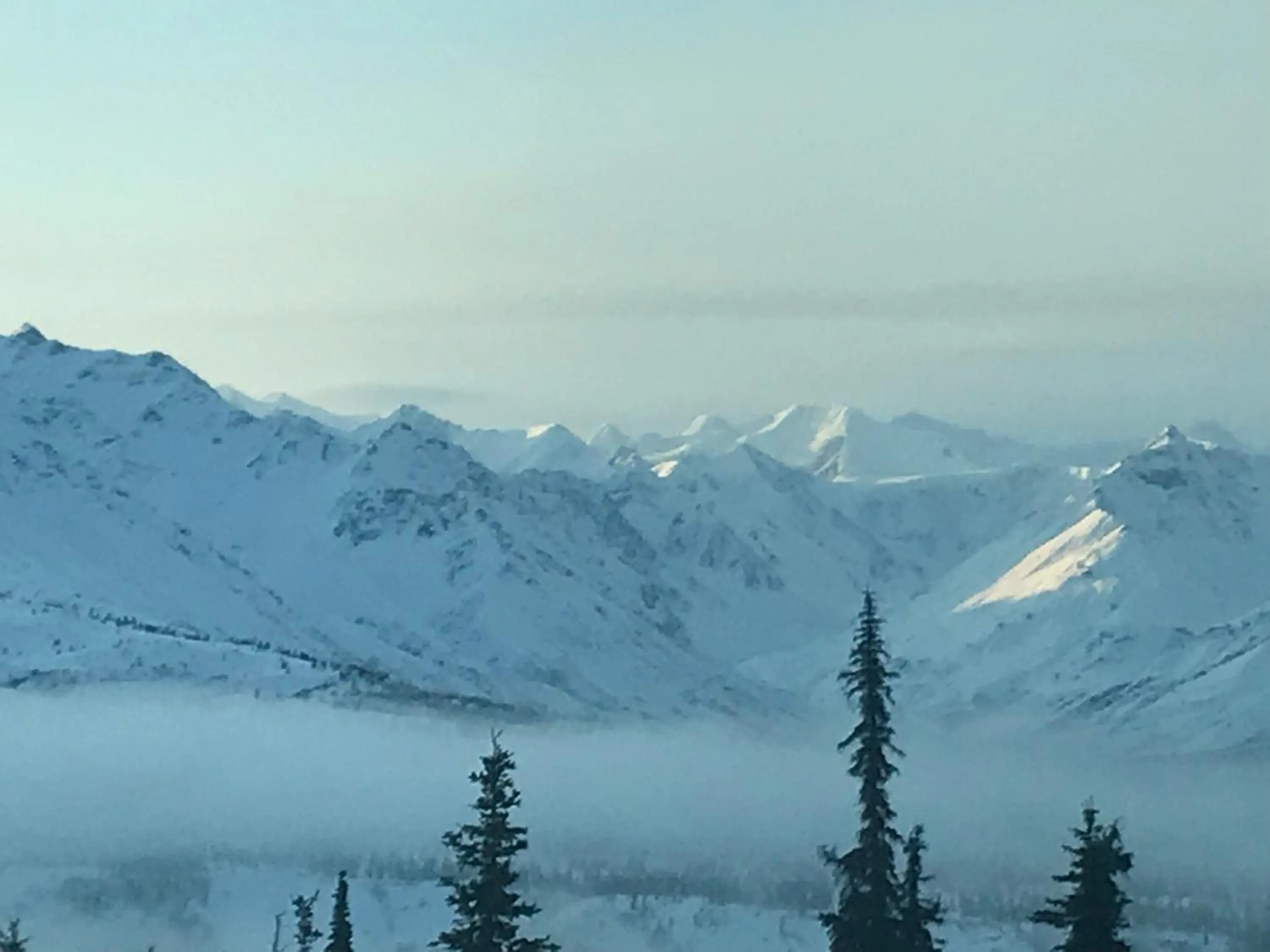 Lake Louise Lodge, Alaska