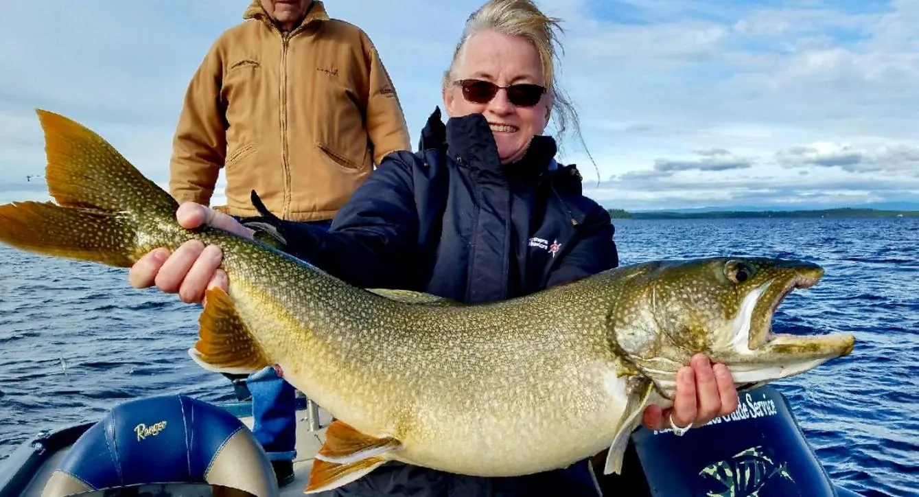 Activities in Lake Louise Lodge, Alaska
