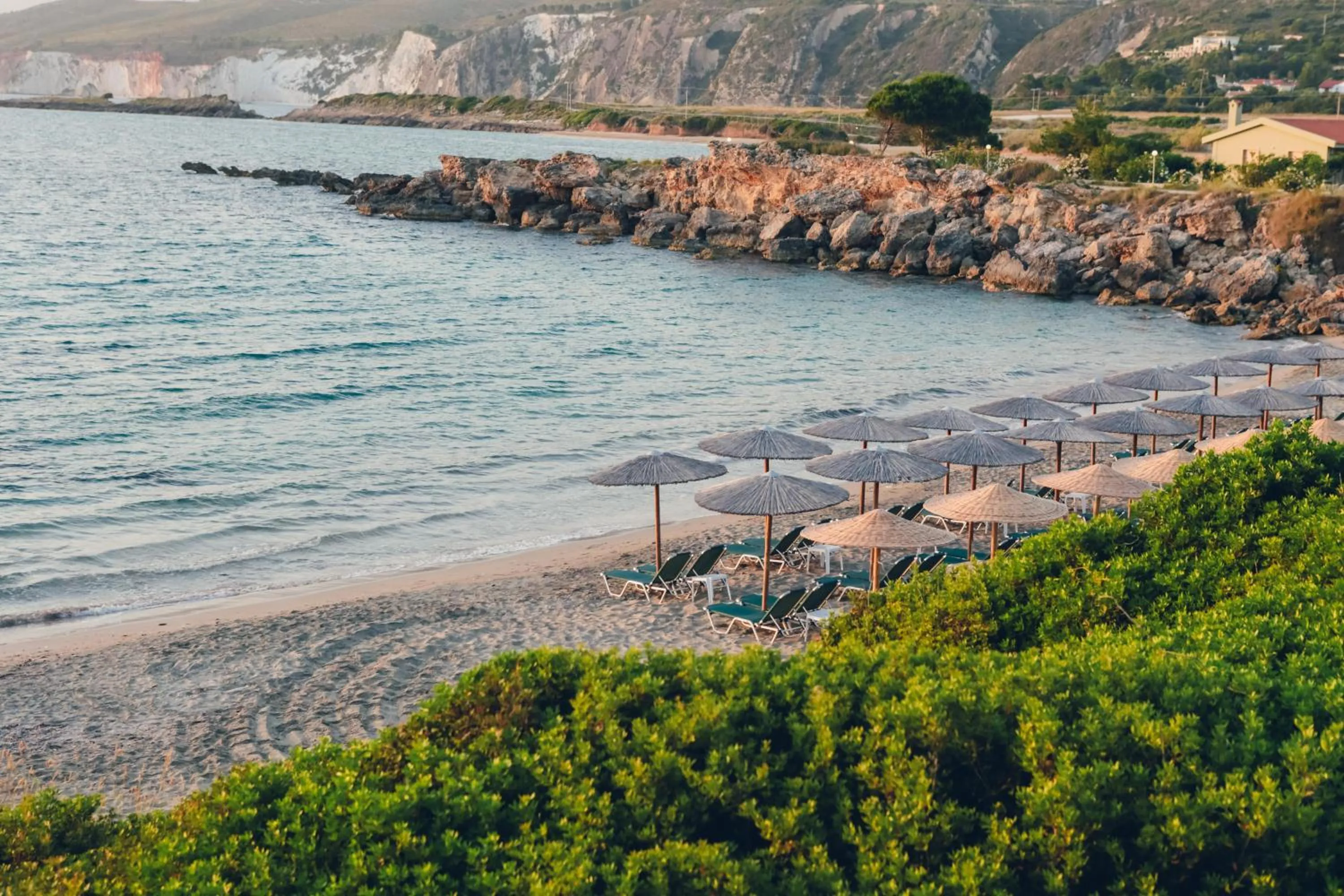 Beach in Dendrolivano