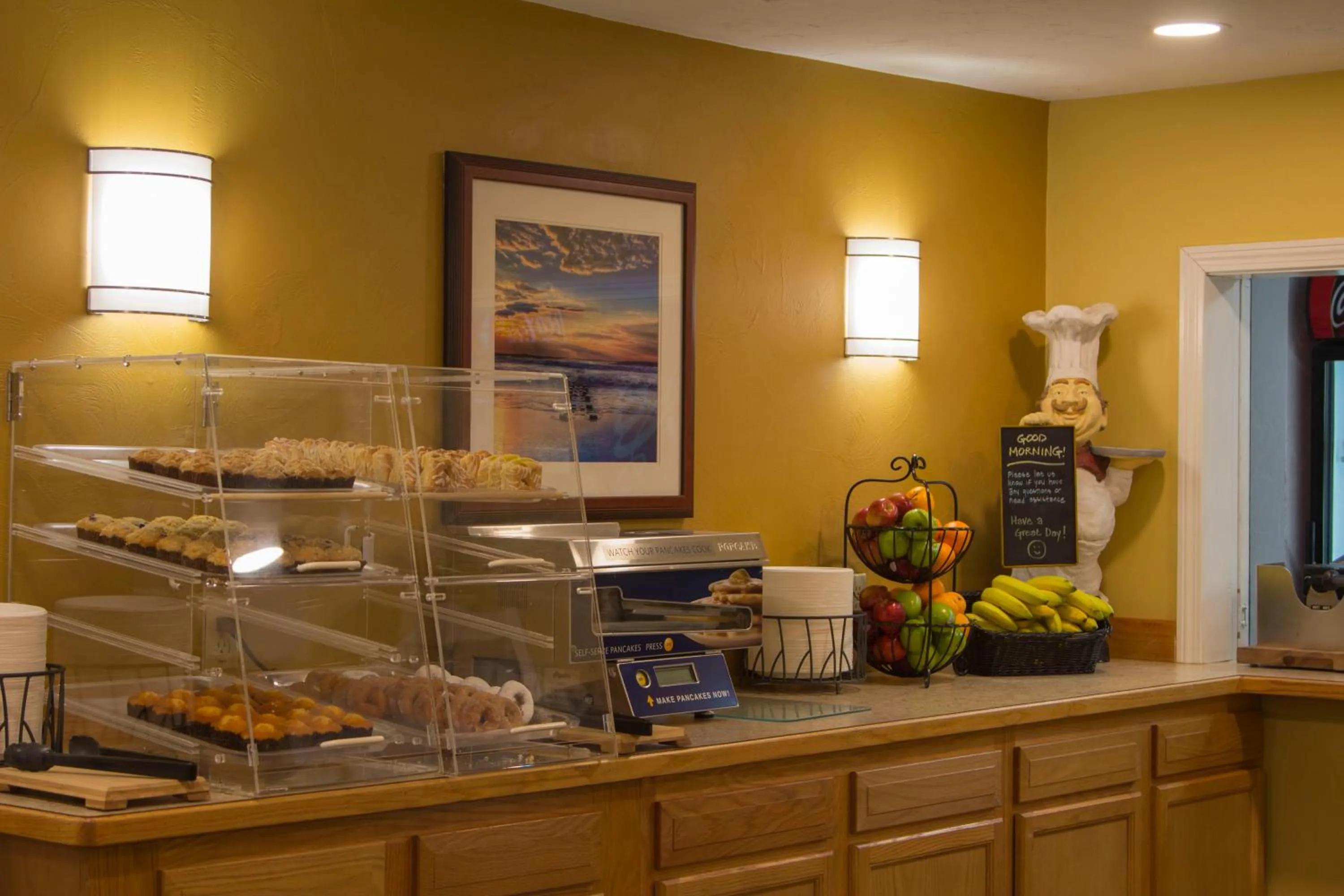 Buffet breakfast in Bayside Resort Hotel