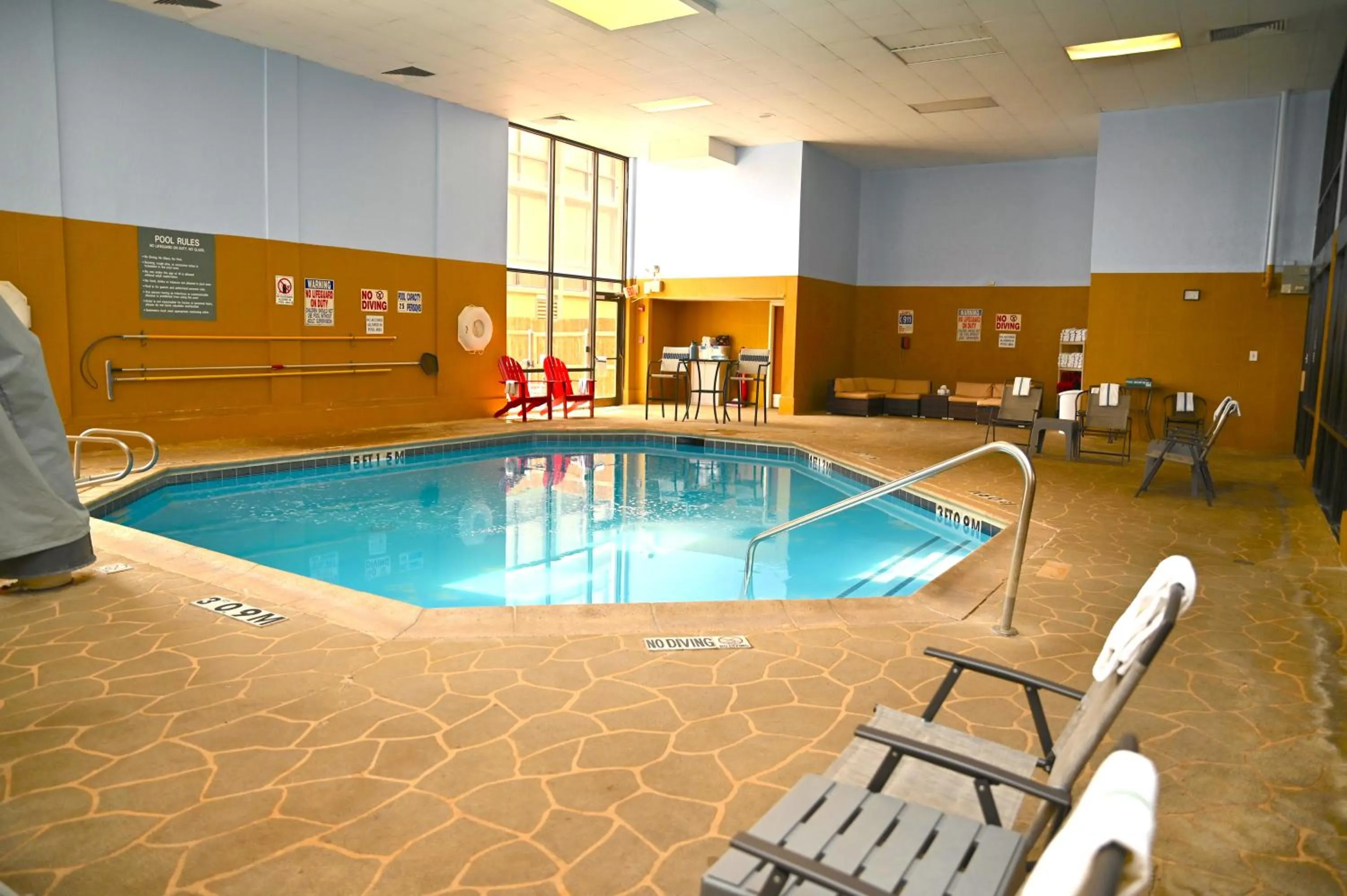 Pool view in MCM Elegante Hotel & Suites Lubbock