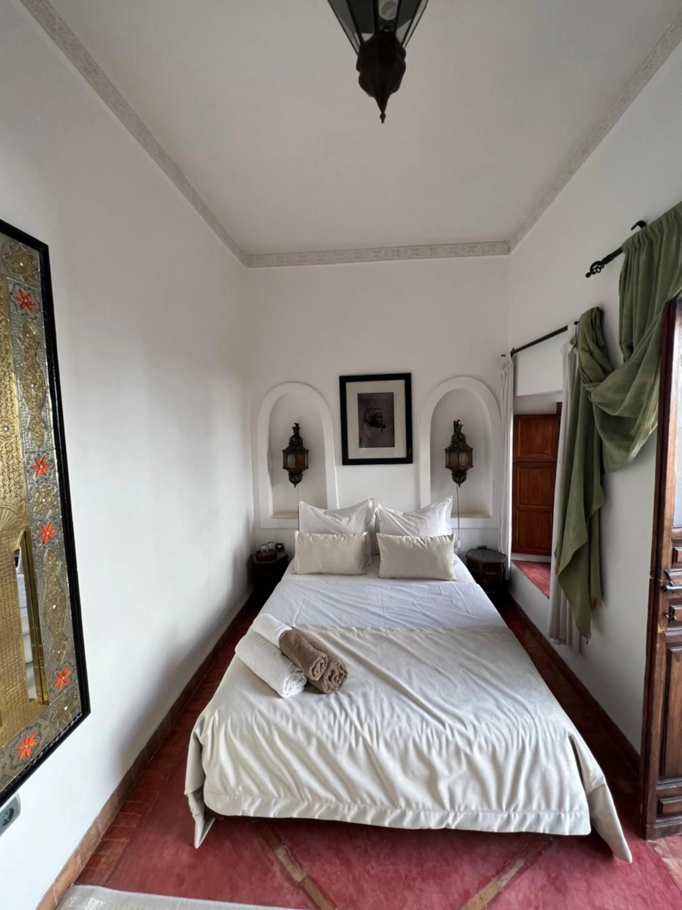 Photo of the whole room, Bed in Riad Villa El Arsa