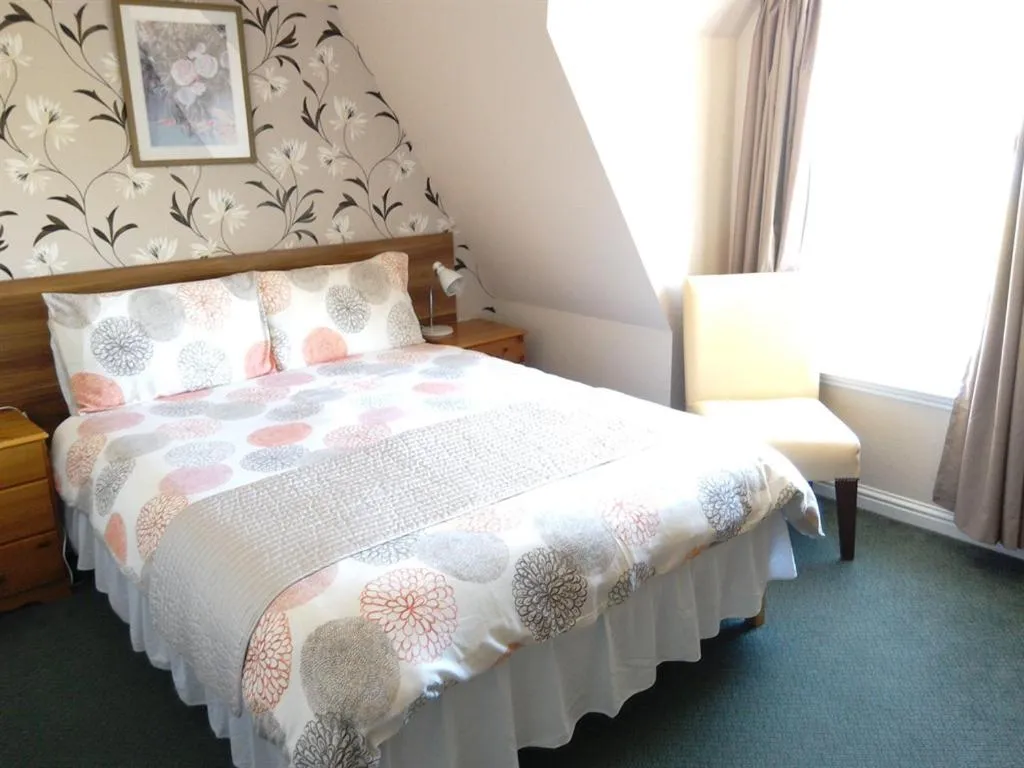 Bedroom, Bed in Glen Orchy House