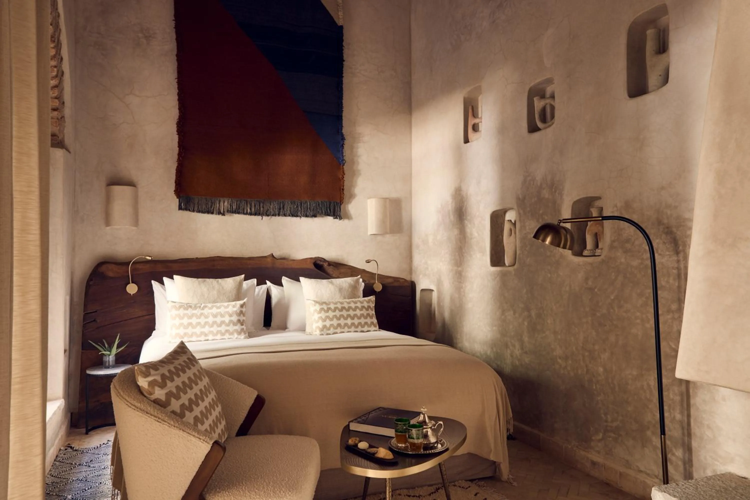 hair dresser, Bed in Nobu Hotel Marrakech