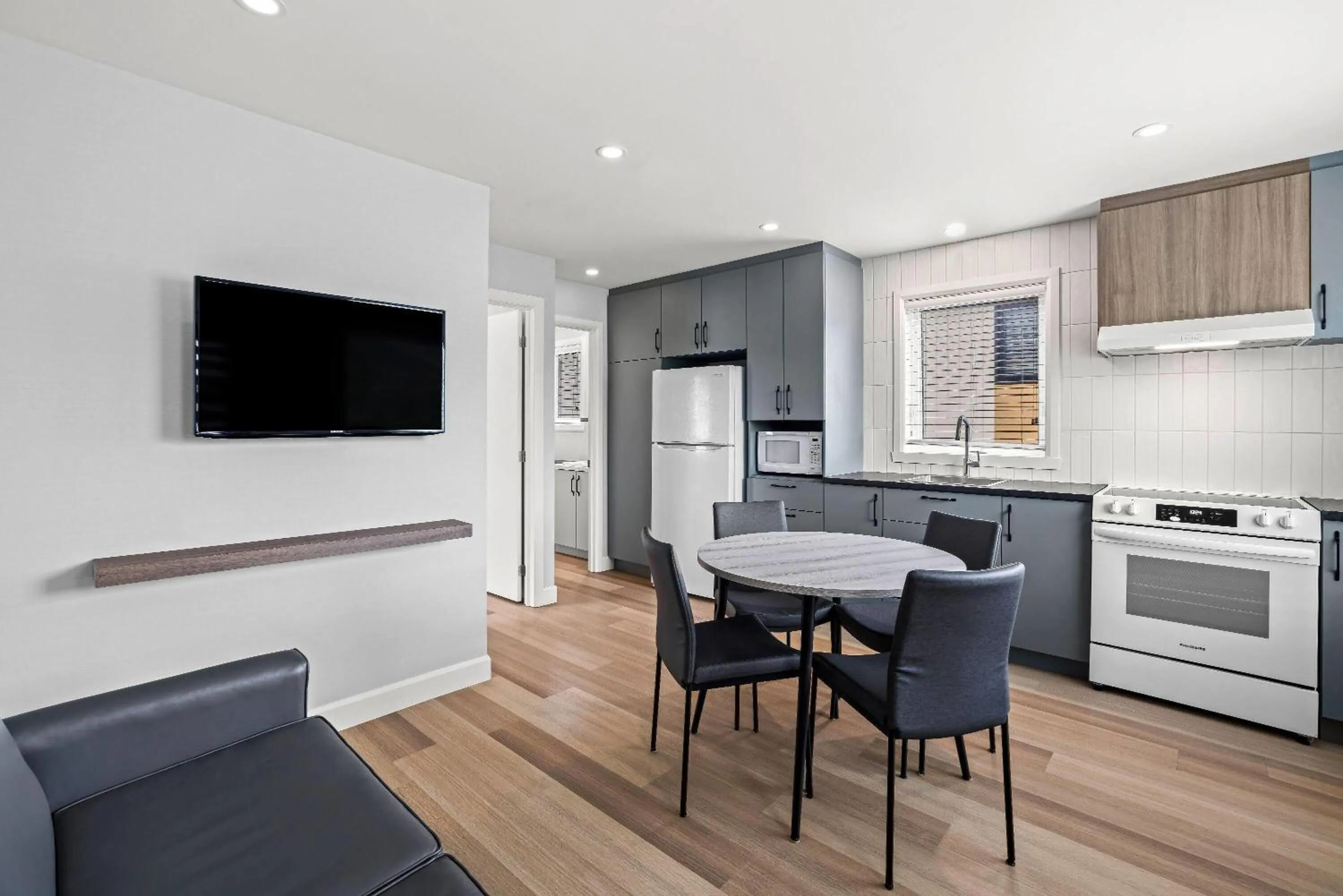 Photo of the whole room in Days Inn by Wyndham Riviere-Du-Loup