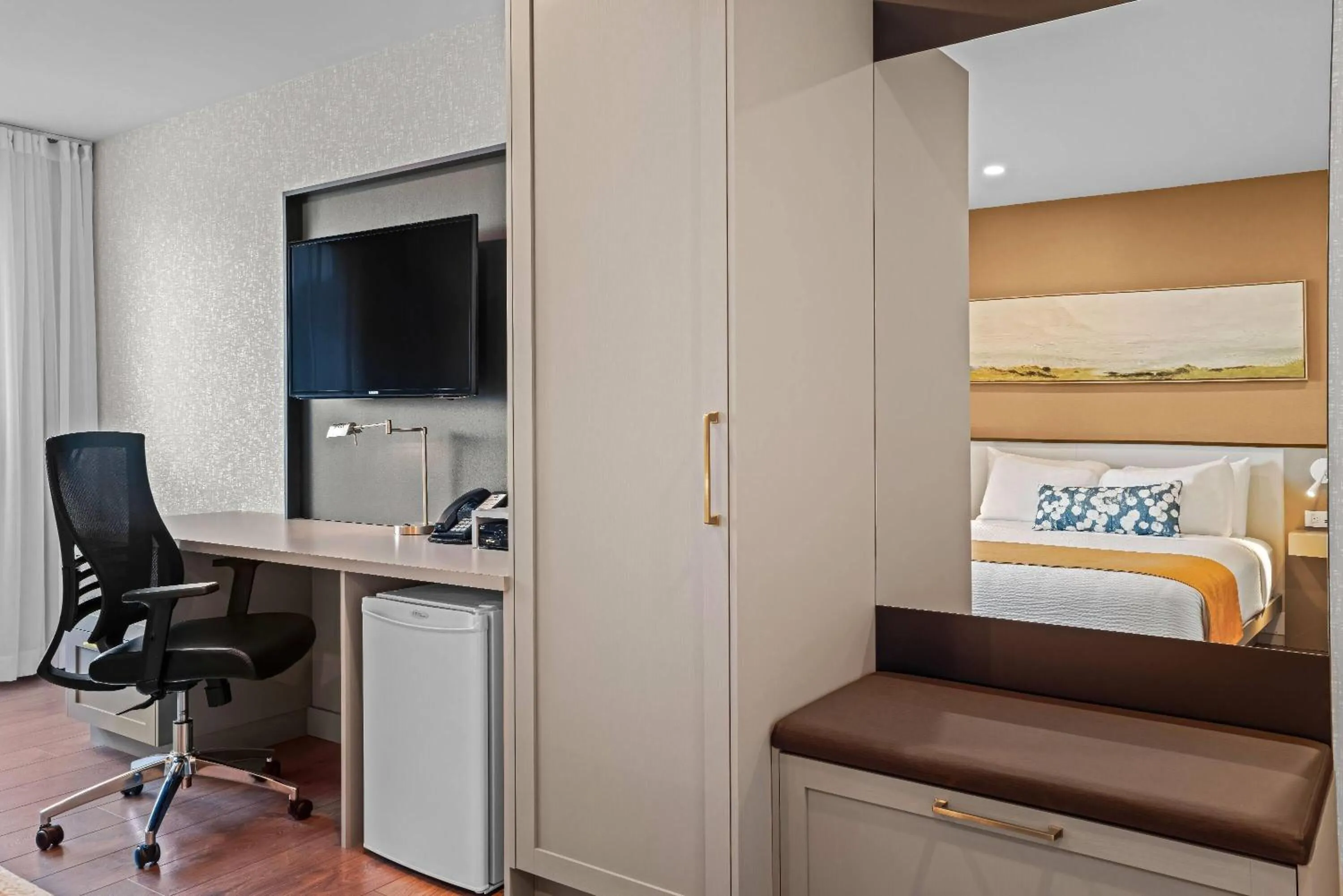 Bed in Days Inn by Wyndham Riviere-Du-Loup