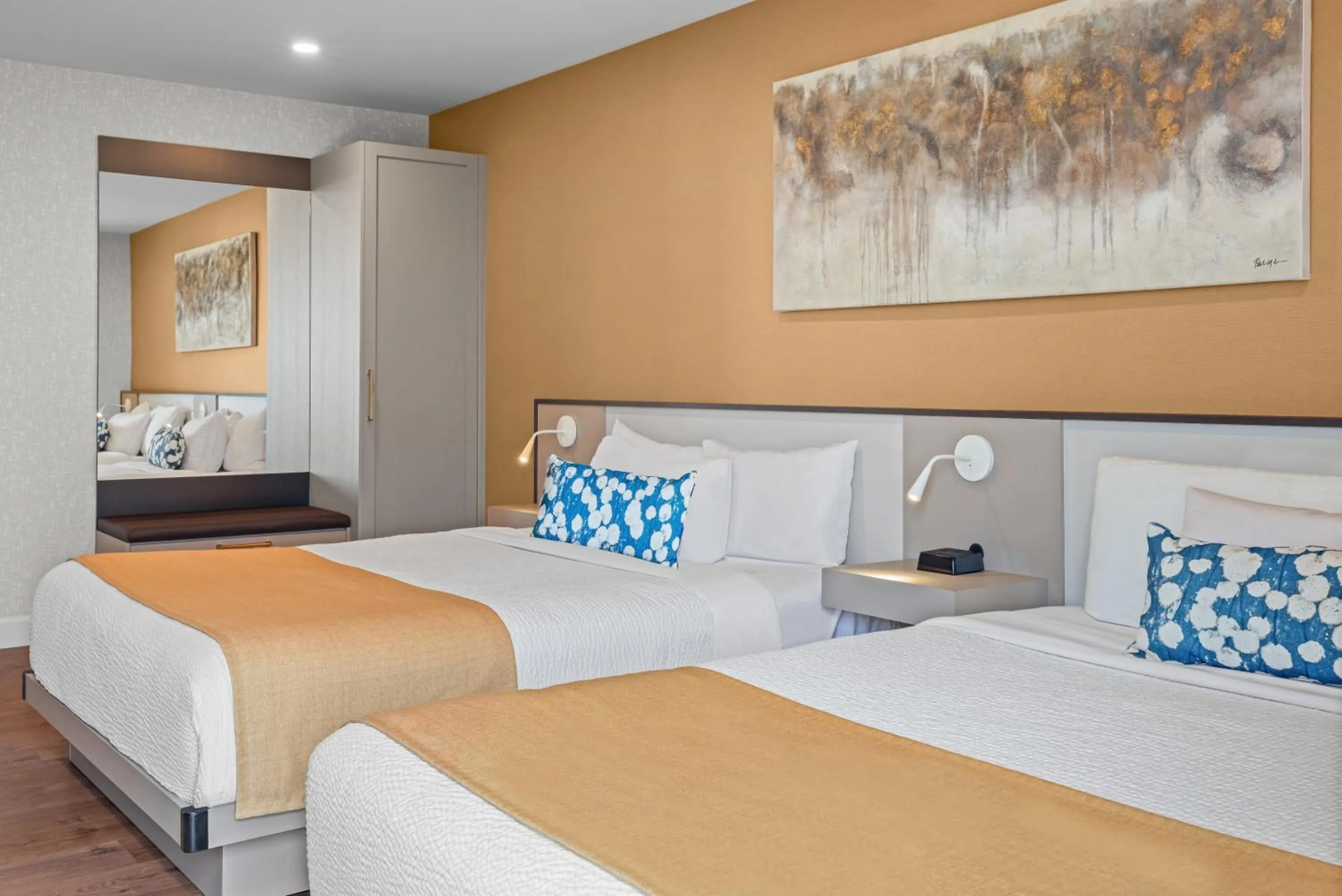 Bed in Days Inn by Wyndham Riviere-Du-Loup