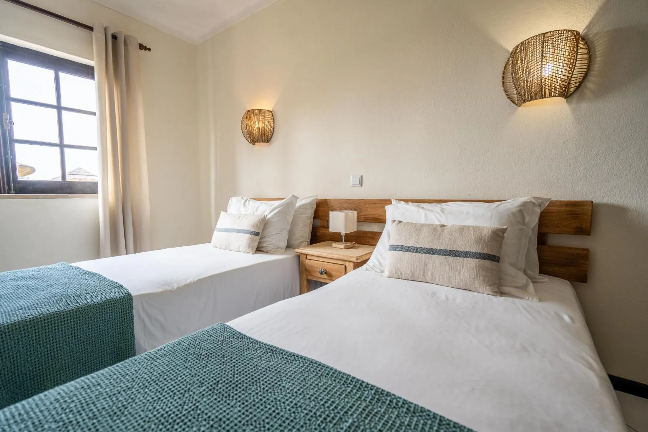 Bedroom, Bed in Colina Village