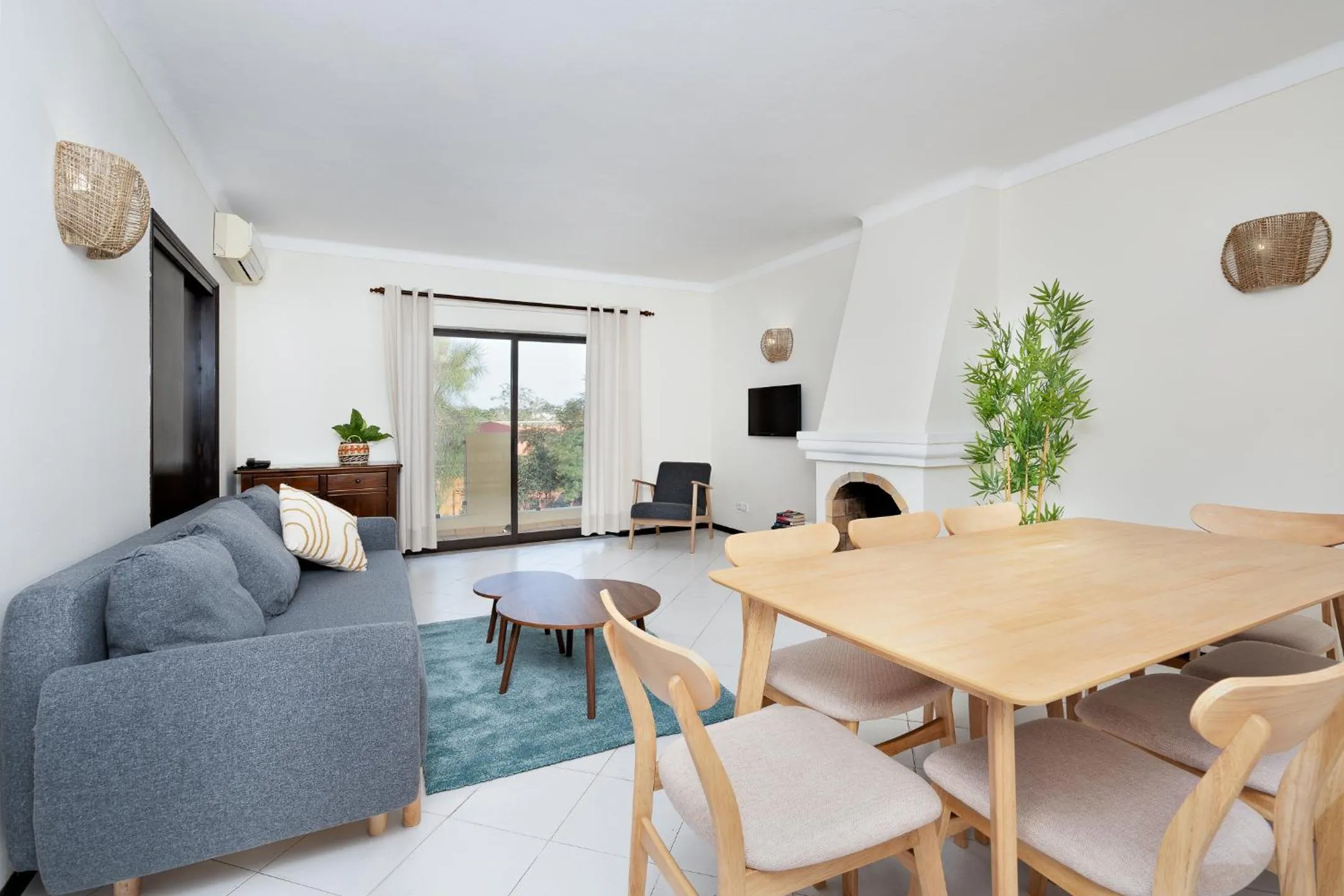 Bedroom in Colina Village