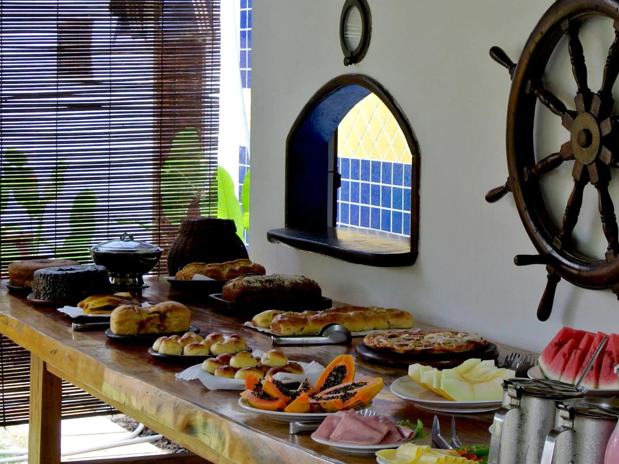 Buffet breakfast in Pousada El Capitan