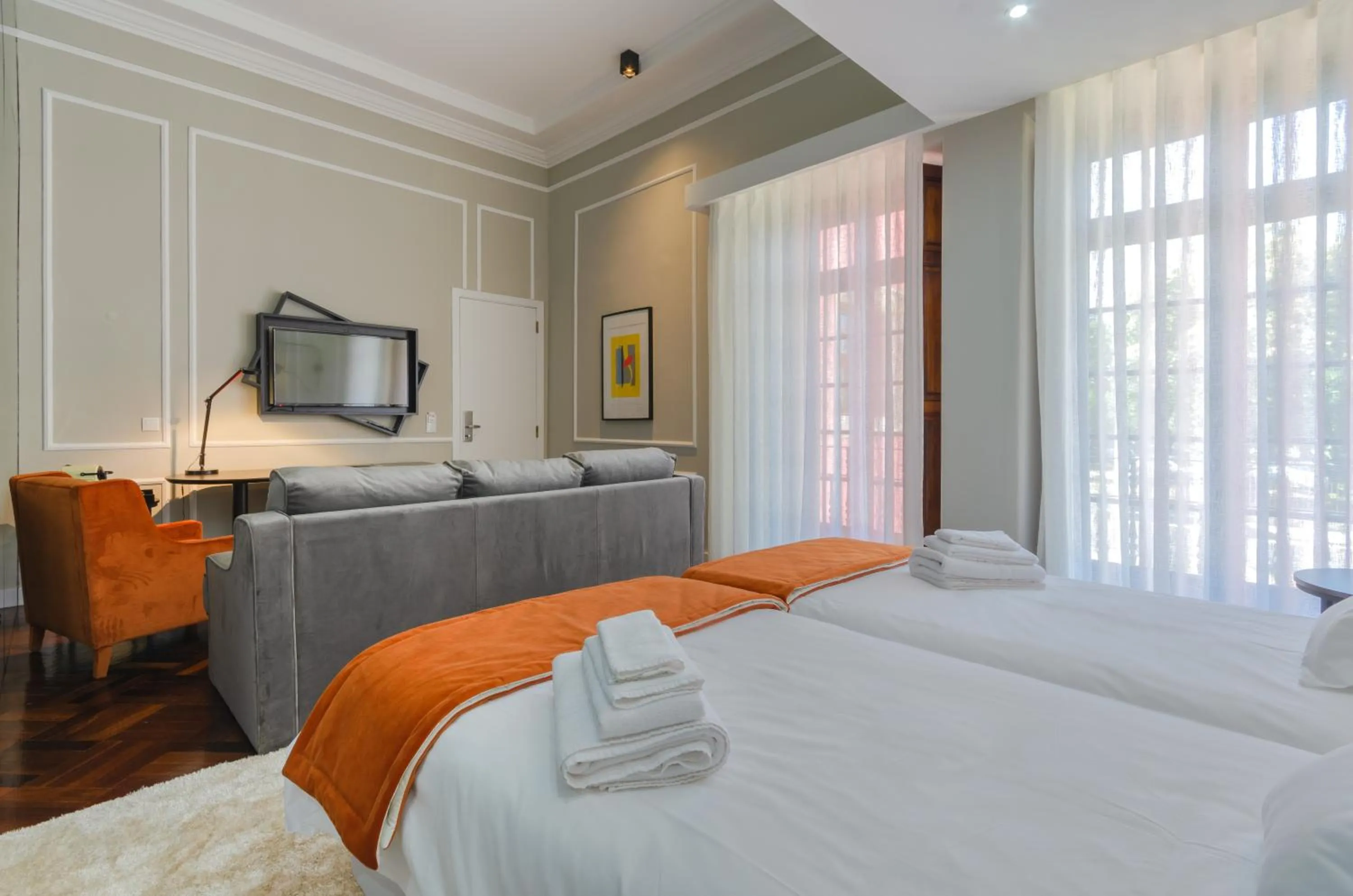 Bed in Le Jardin Lisbon