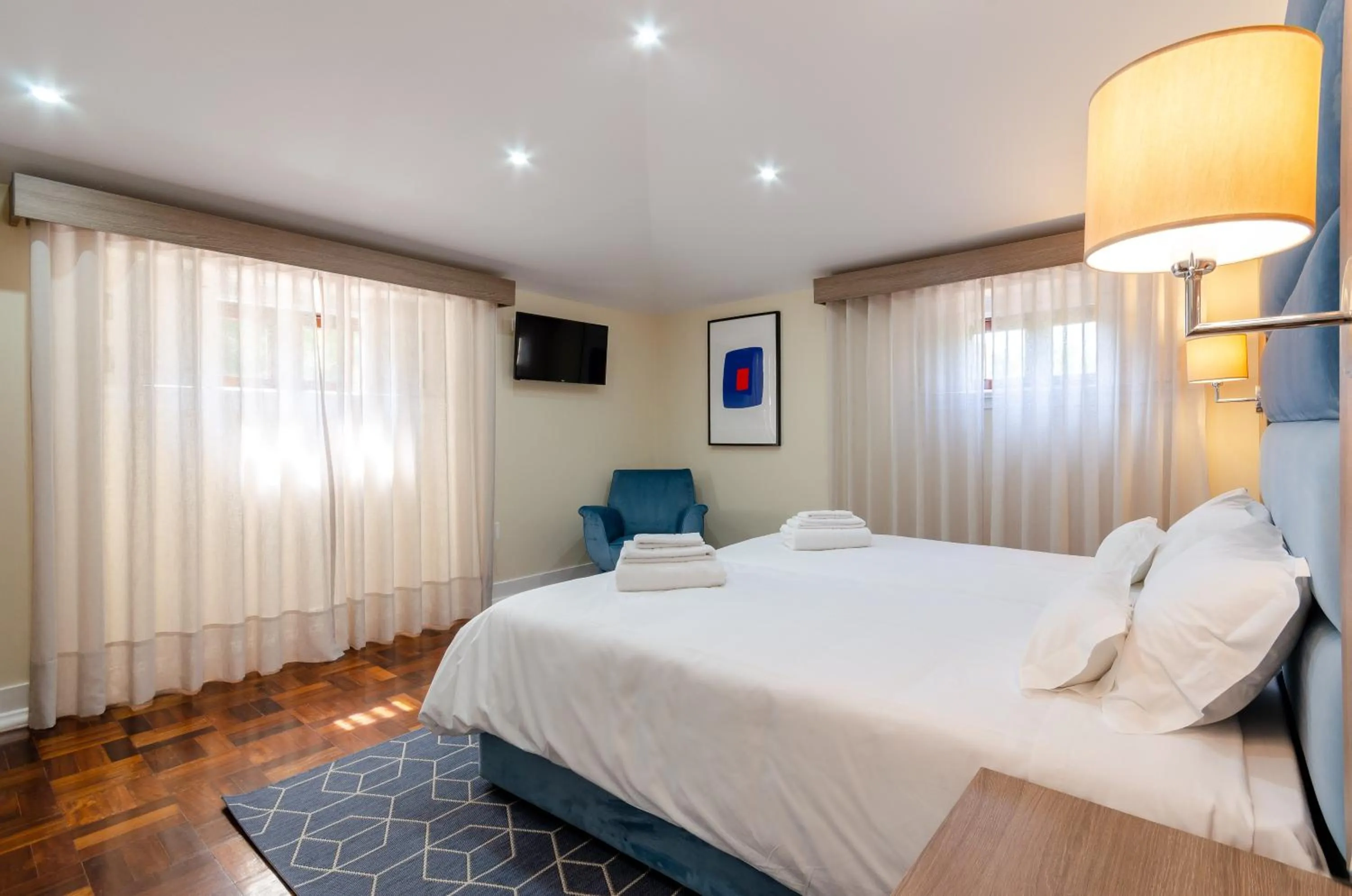 Bed in Le Jardin Lisbon