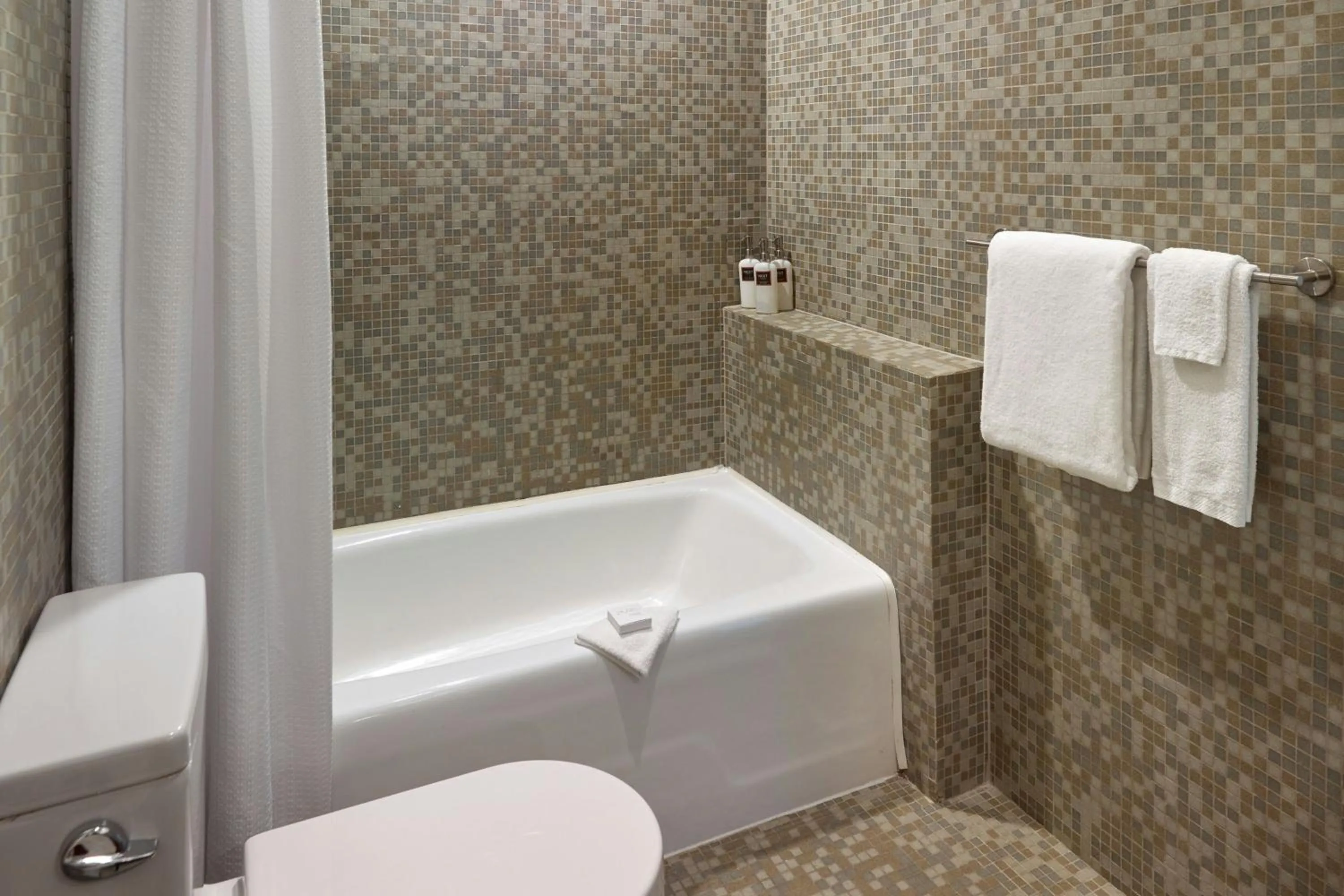 Bathroom in The Tremont House, Galveston, a Tribute Portfolio Hotel