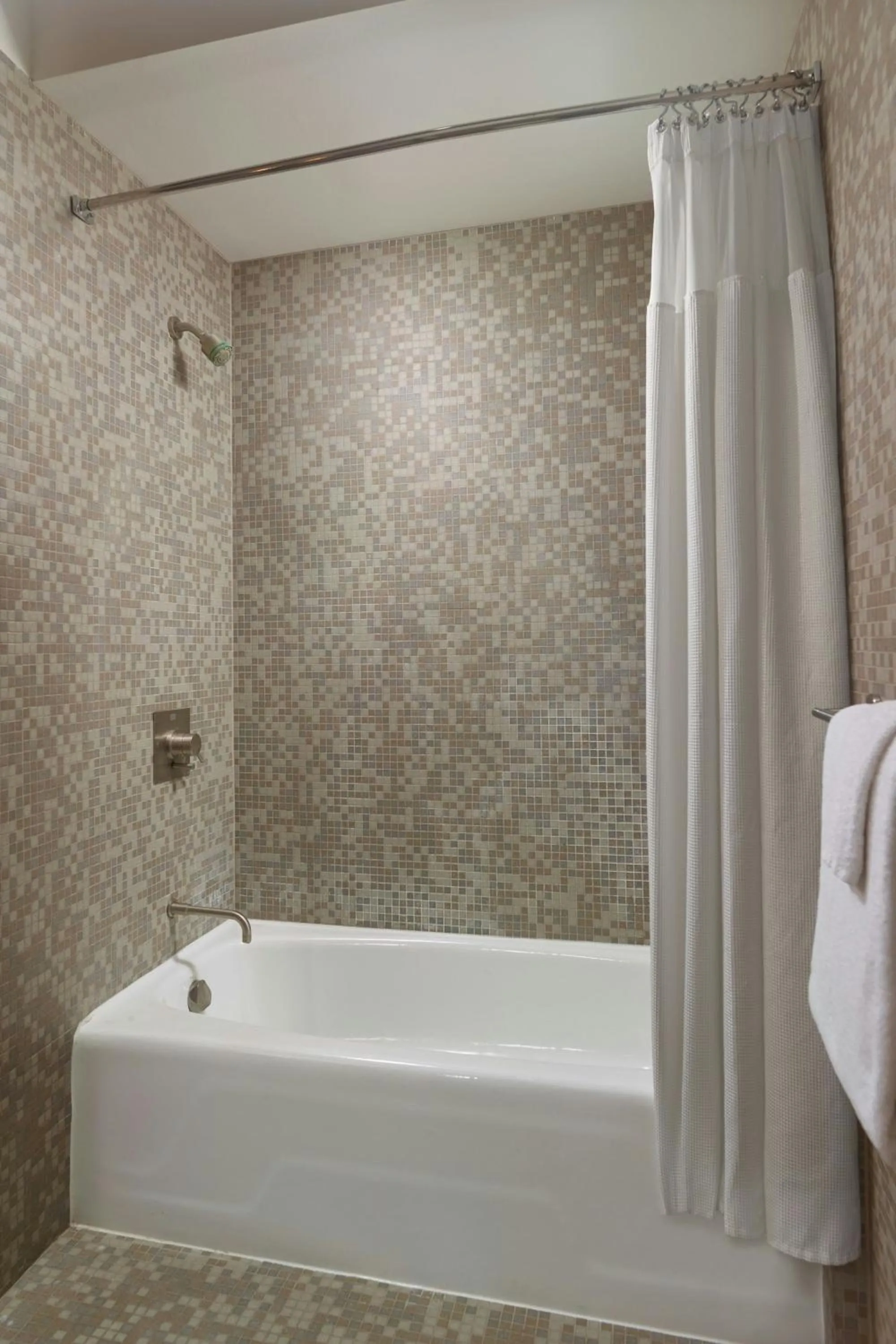 Bathroom in The Tremont House, Galveston, a Tribute Portfolio Hotel