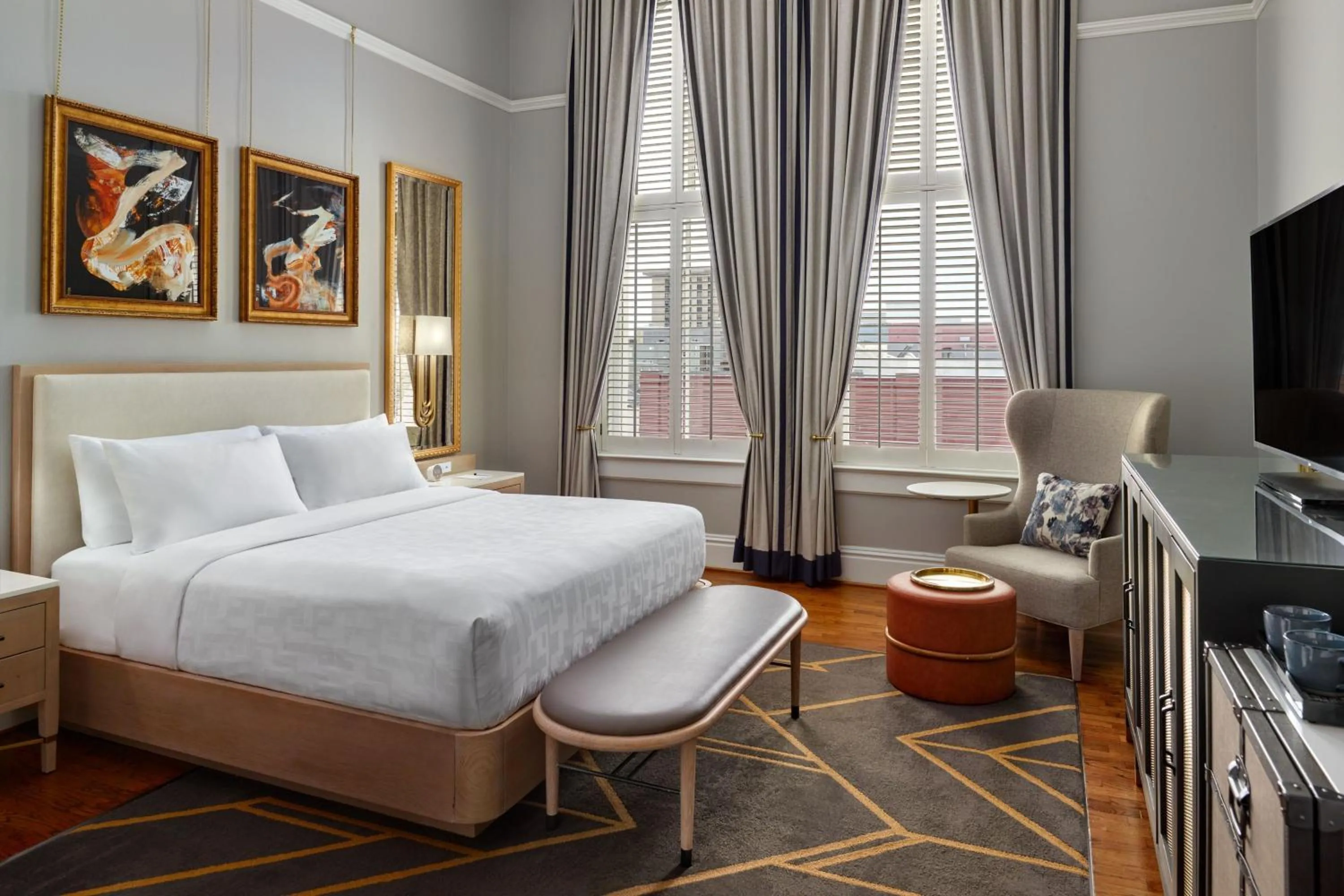 Photo of the whole room, Bed in The Tremont House, Galveston, a Tribute Portfolio Hotel