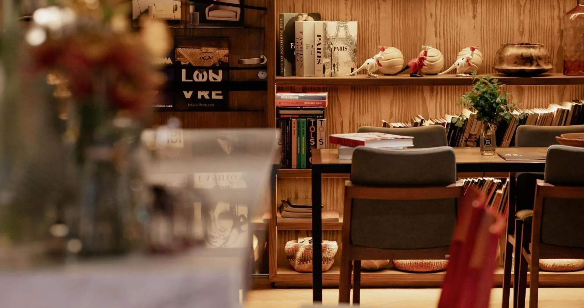 Seating area in Wood Hotel Gramado