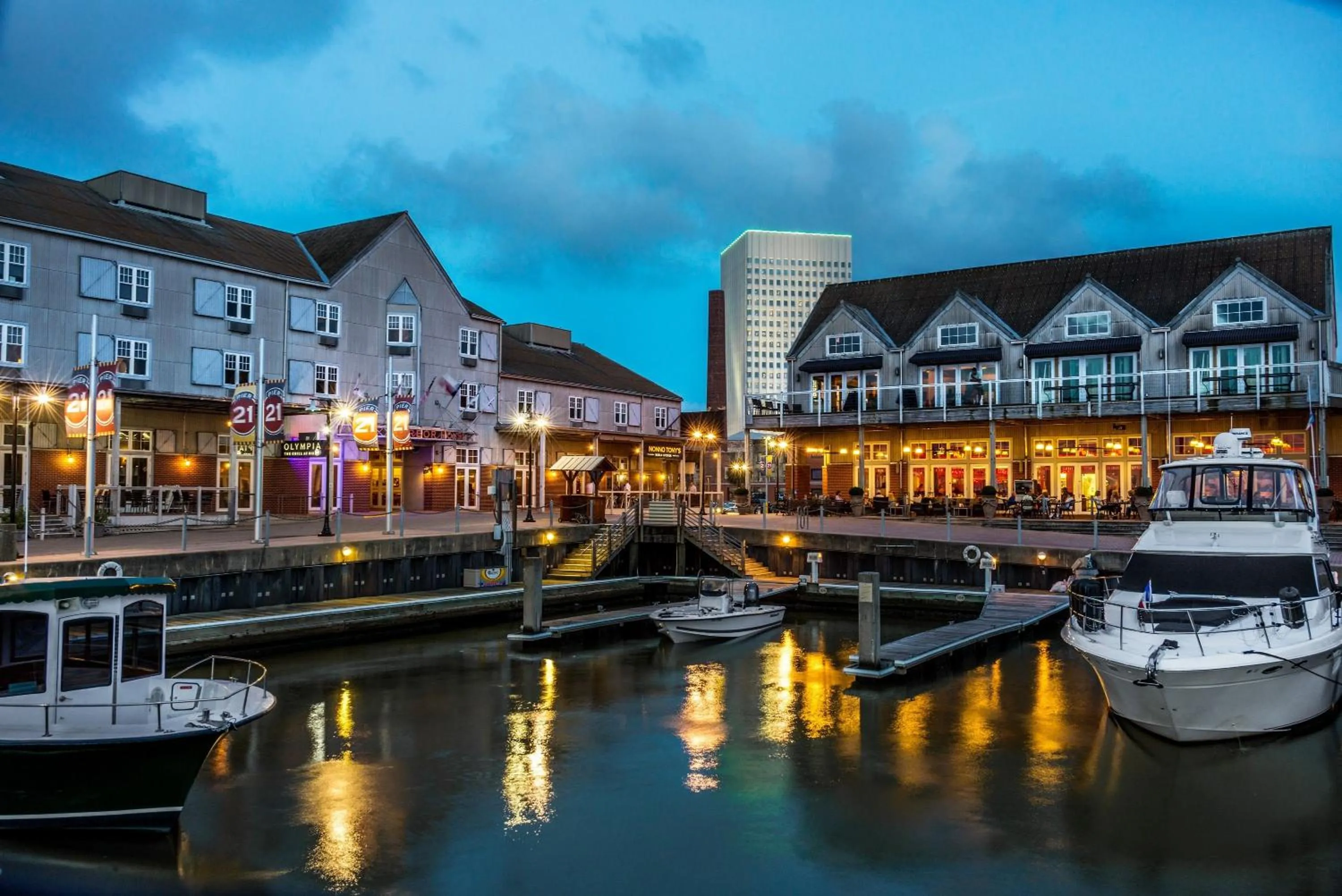 Property building in Harbor House Hotel and Marina at Pier 21