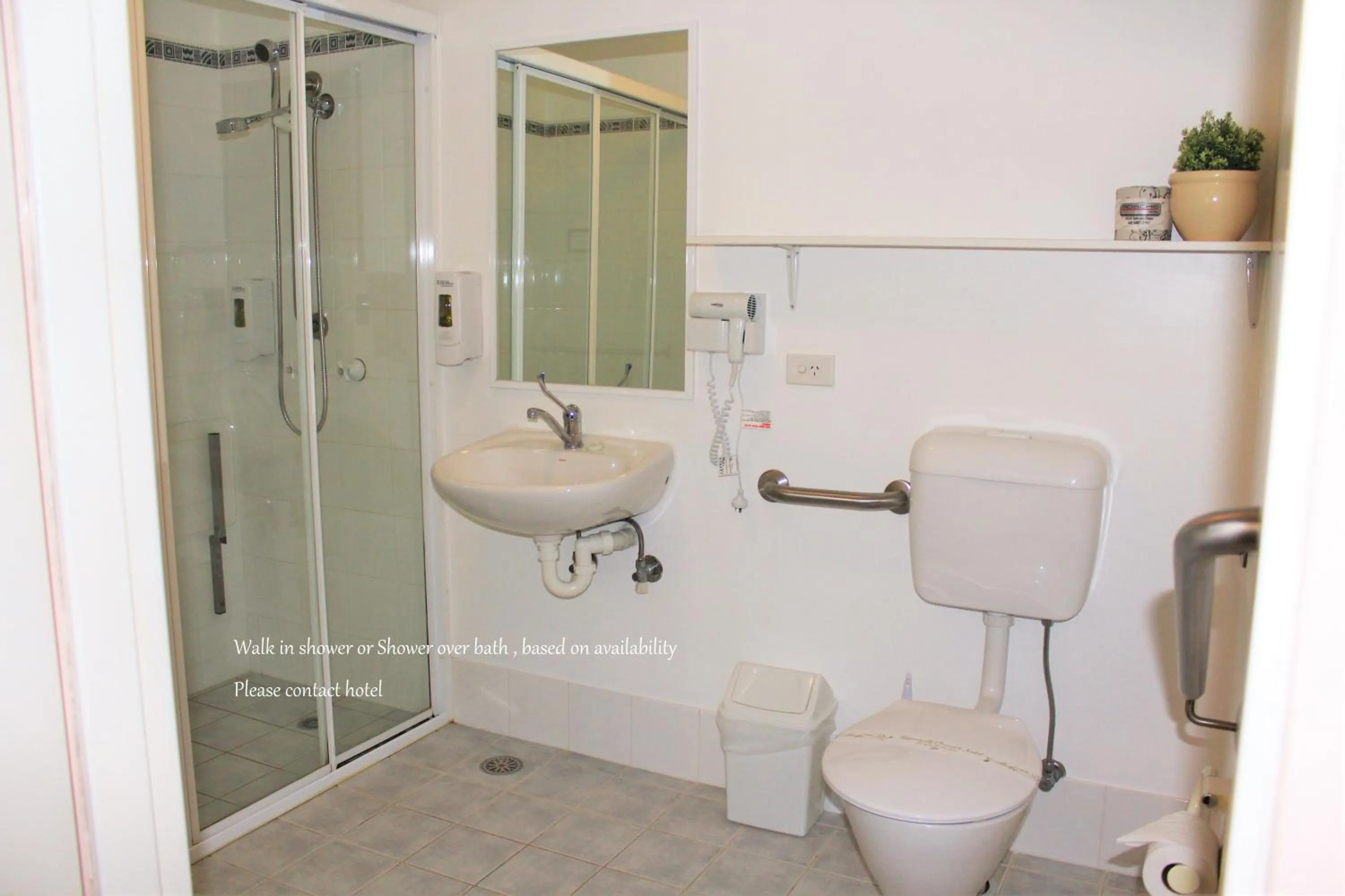 Bathroom in Panorama Jindabyne