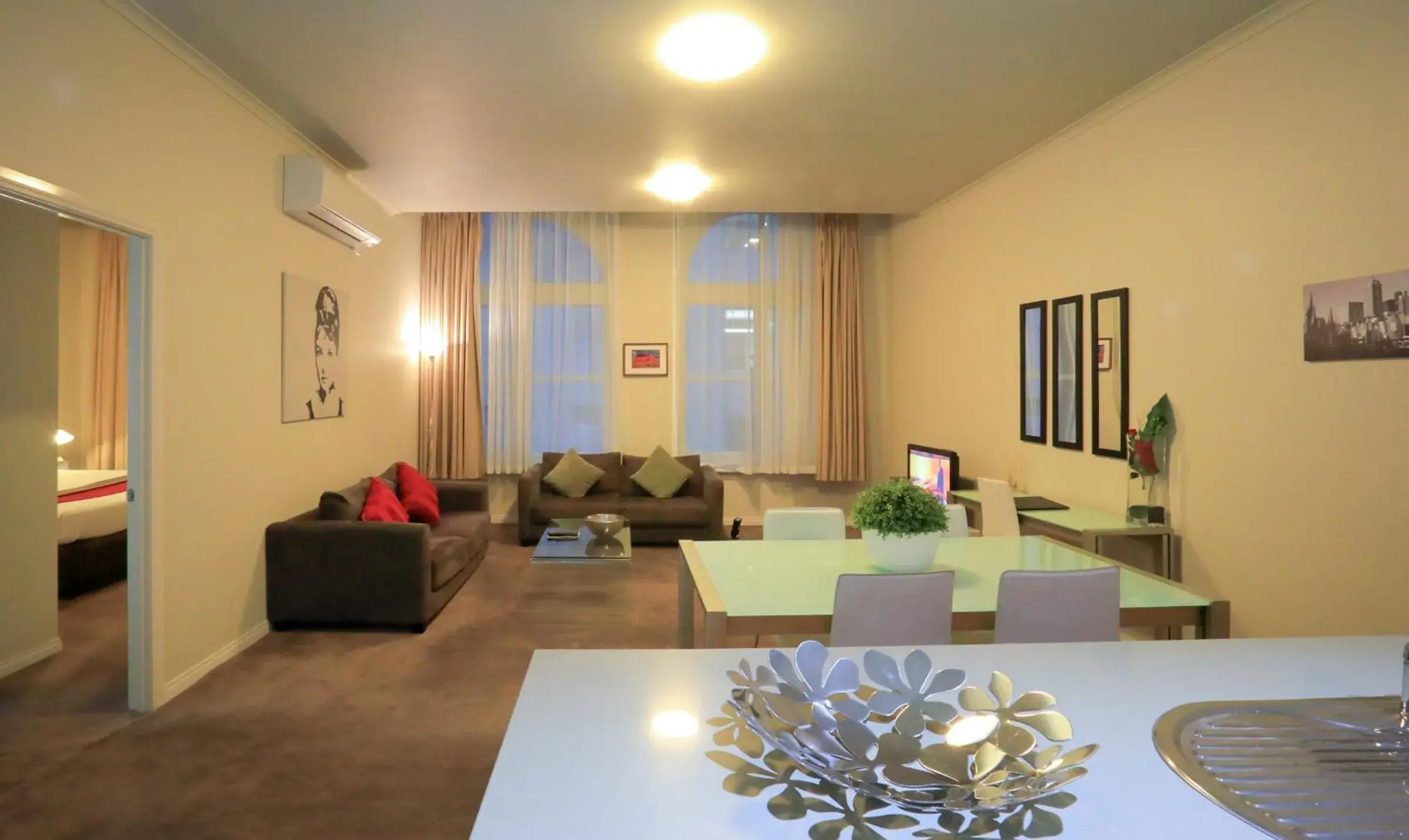 Two-Bedroom, Two-Bathroom Deluxe Apartment in Flinders Landing Apartments Two-Bedroom, Two-Bathroom Deluxe Apartment in Flinders Landing Apartments