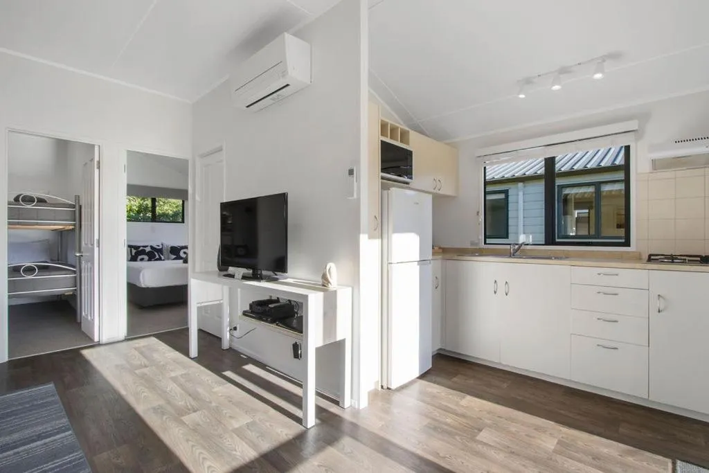 Bowentown Beach Holiday Park