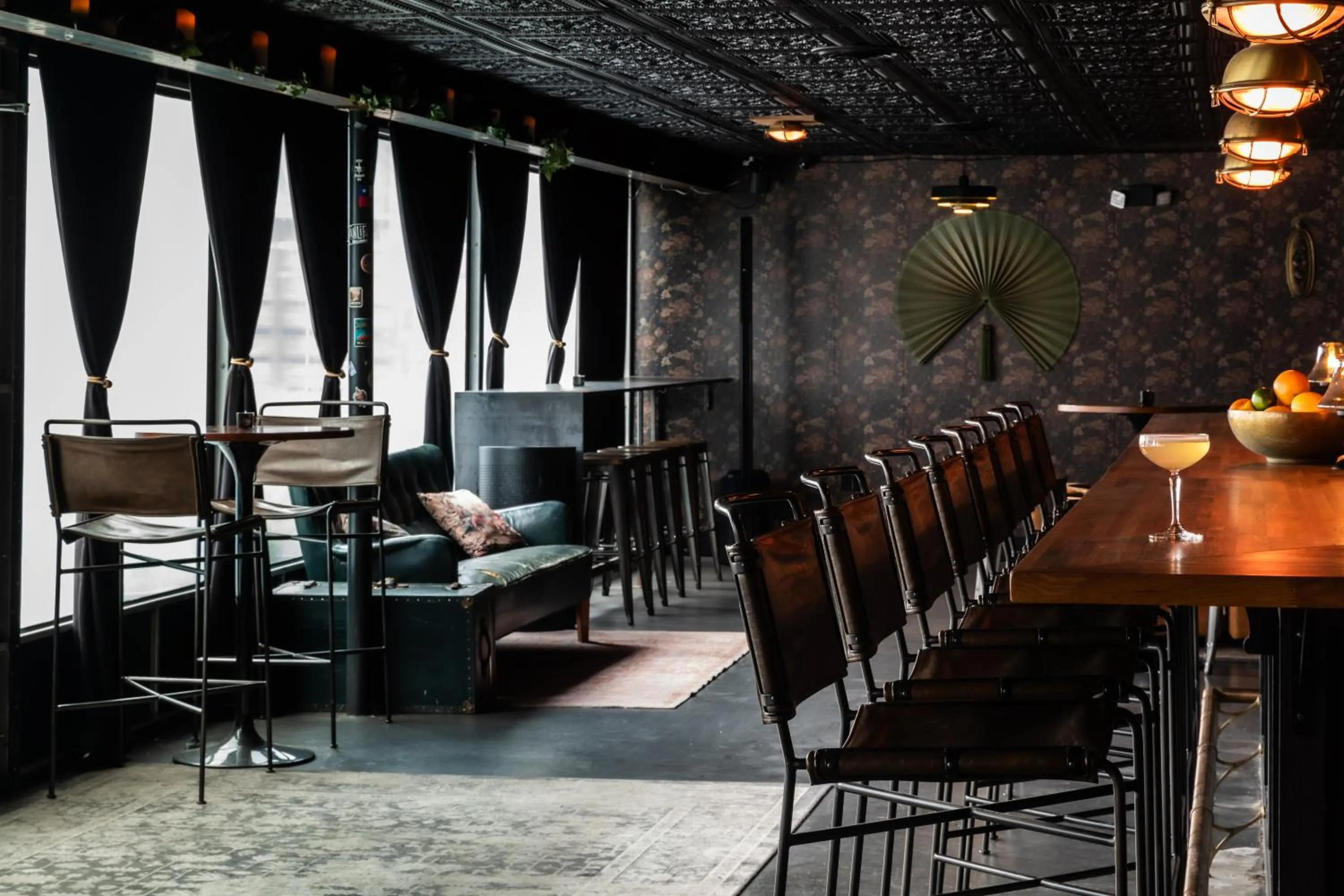 Lounge or bar in Bode Nashville