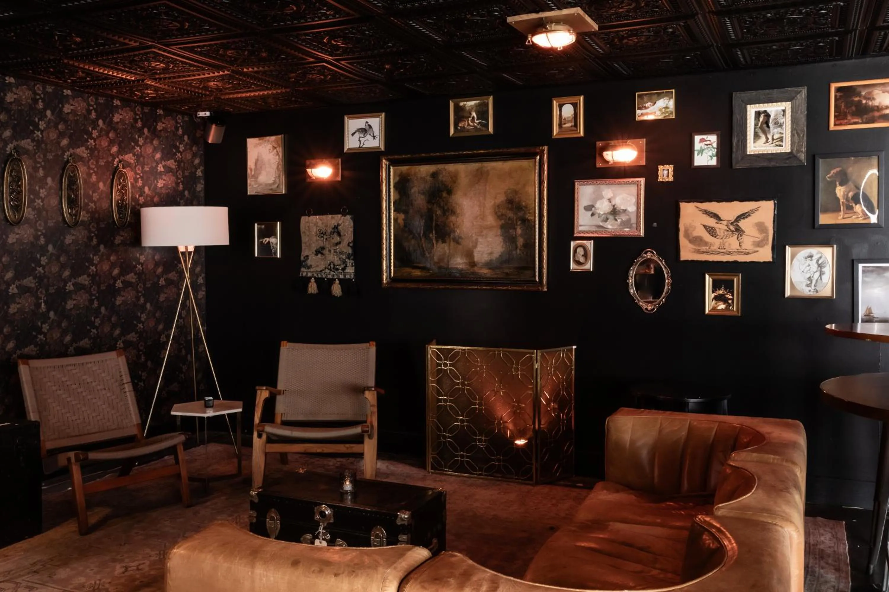 Lounge or bar in Bode Nashville