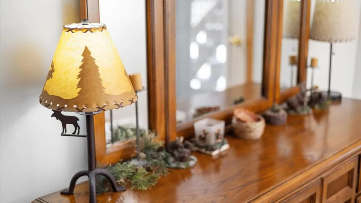 Mountain View Tee and Ski