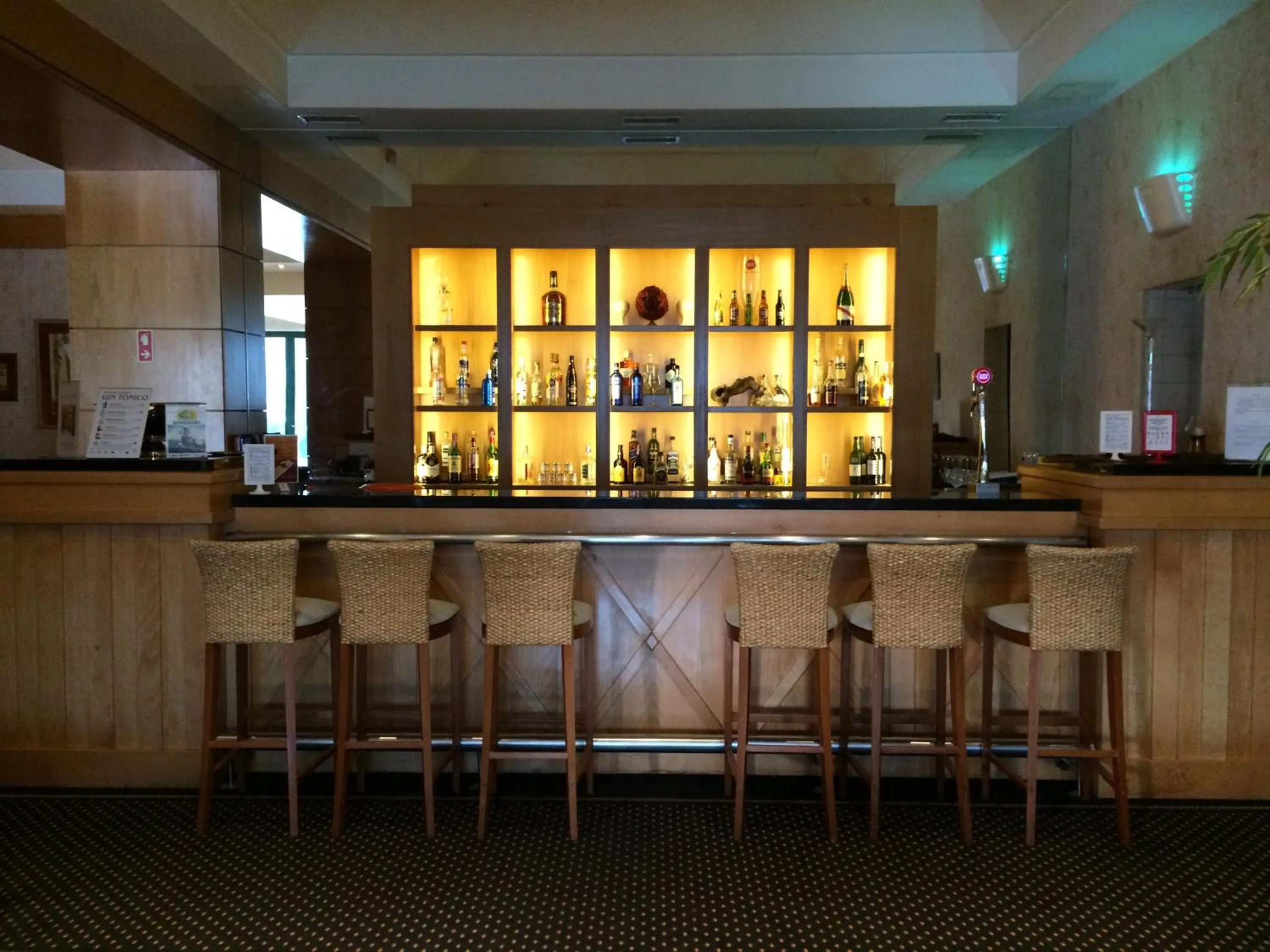 Lounge or bar in Riviera Hotel