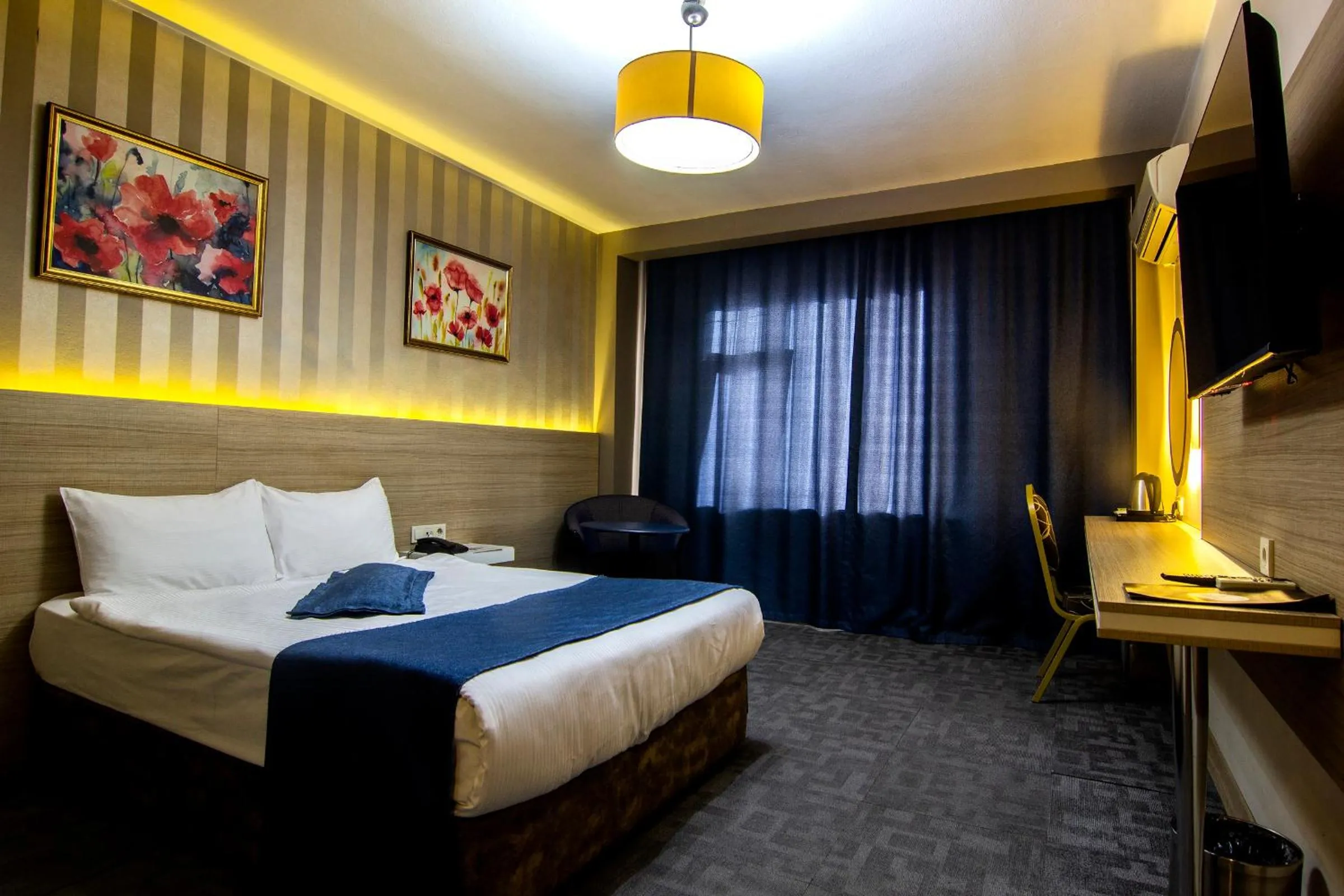 Bedroom, Bed in Baykara Hotel