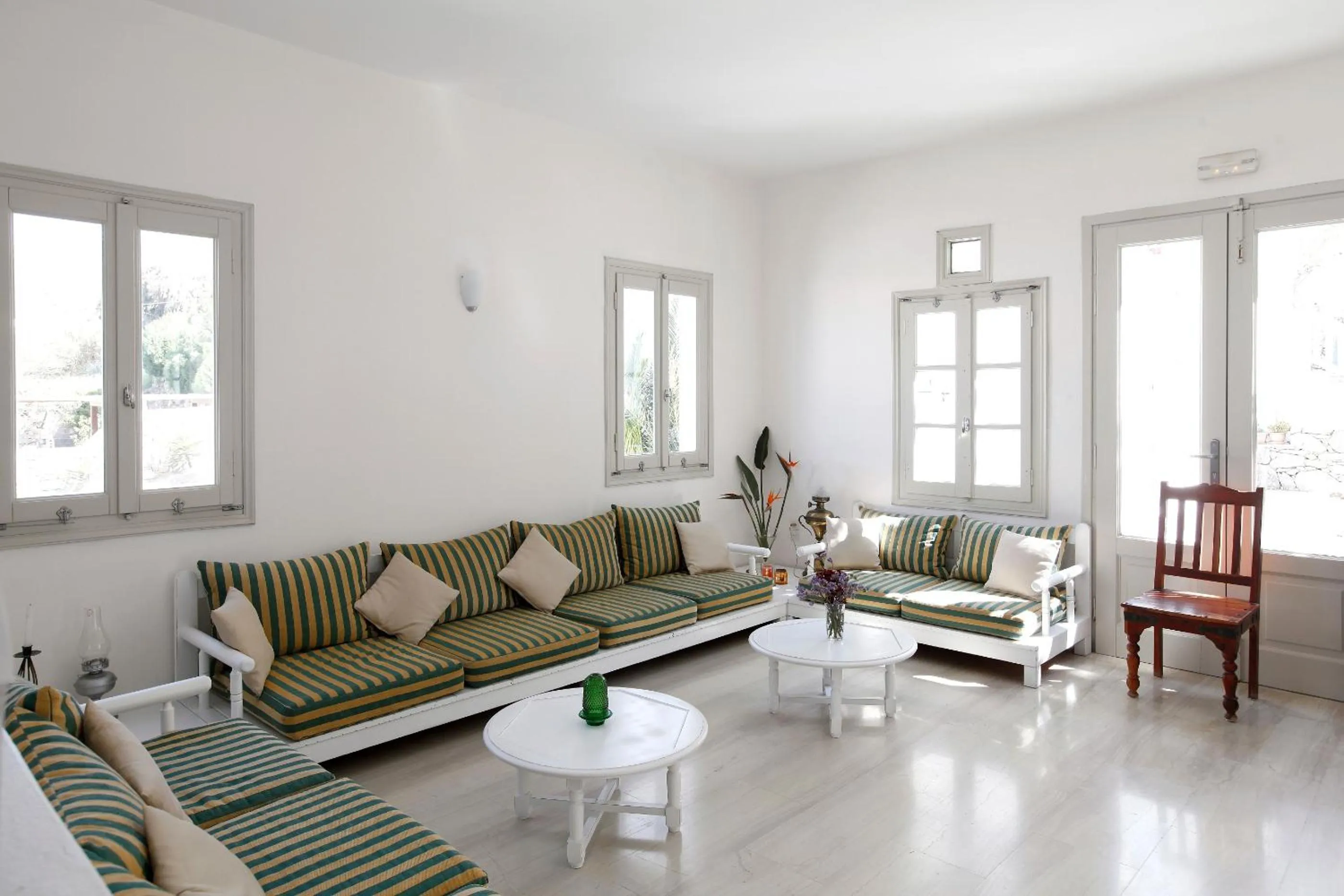 Living room in Olia Hotel