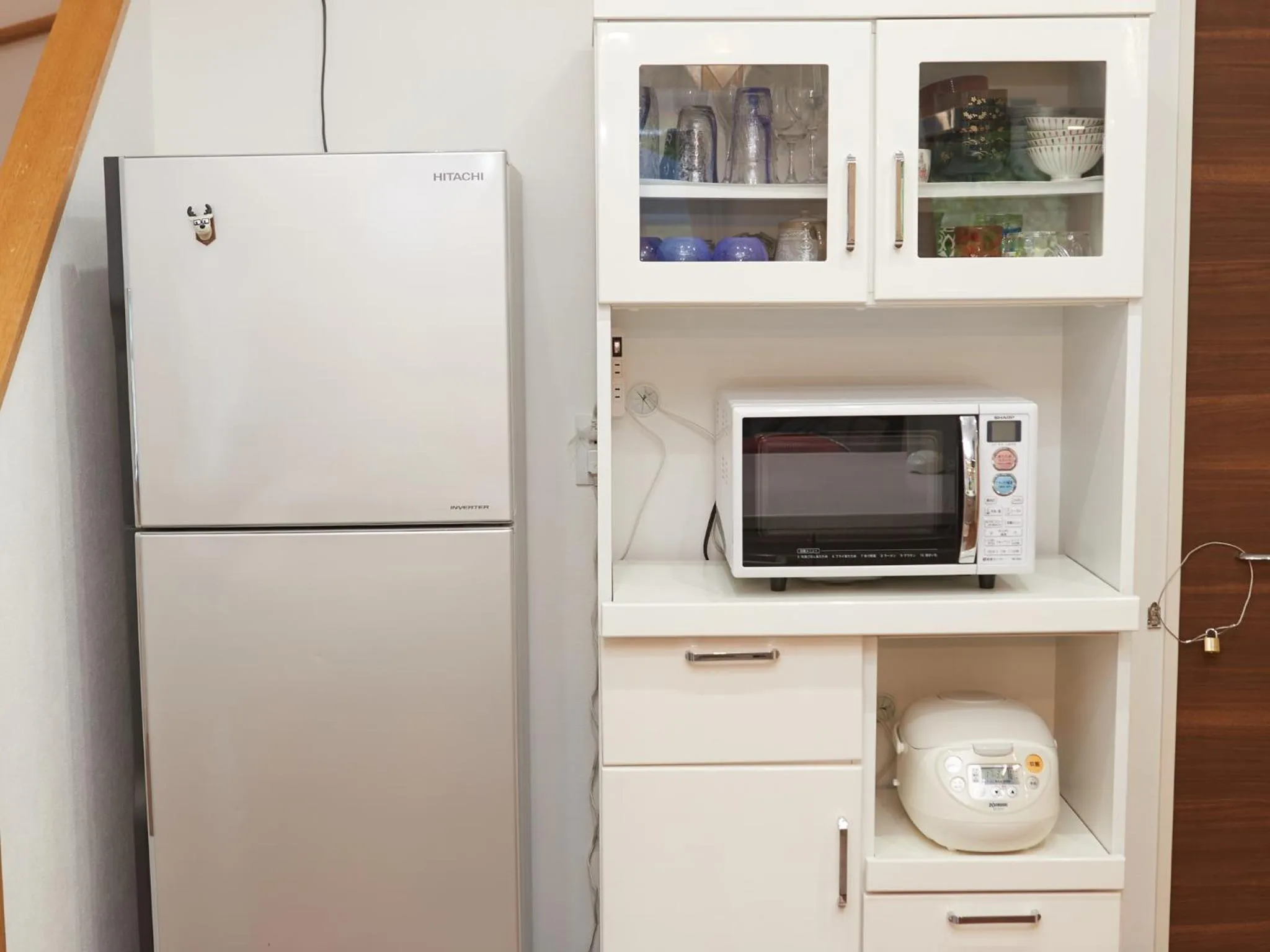 Communal kitchen in The Pool Resort Villa Hasta Manana