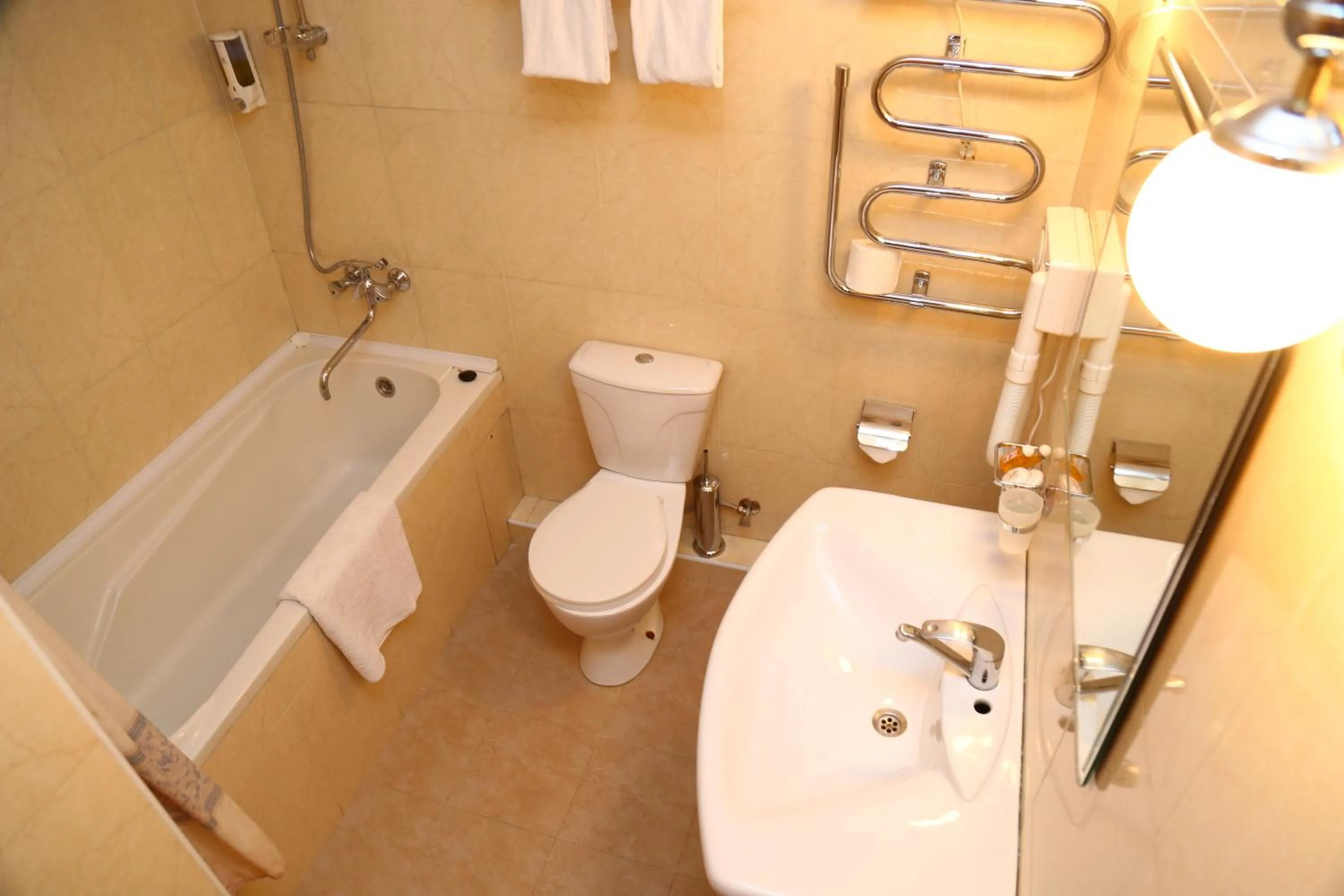 Shower in Malika Prime Hotel