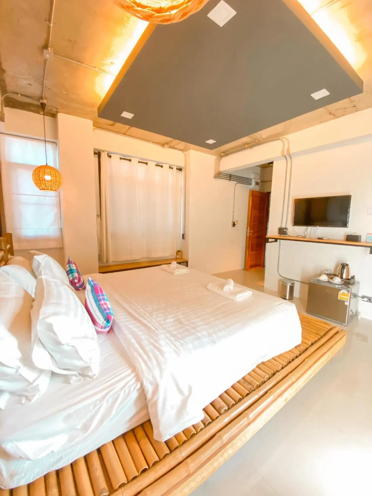 Luck Esan Loft Luck Esan Loft