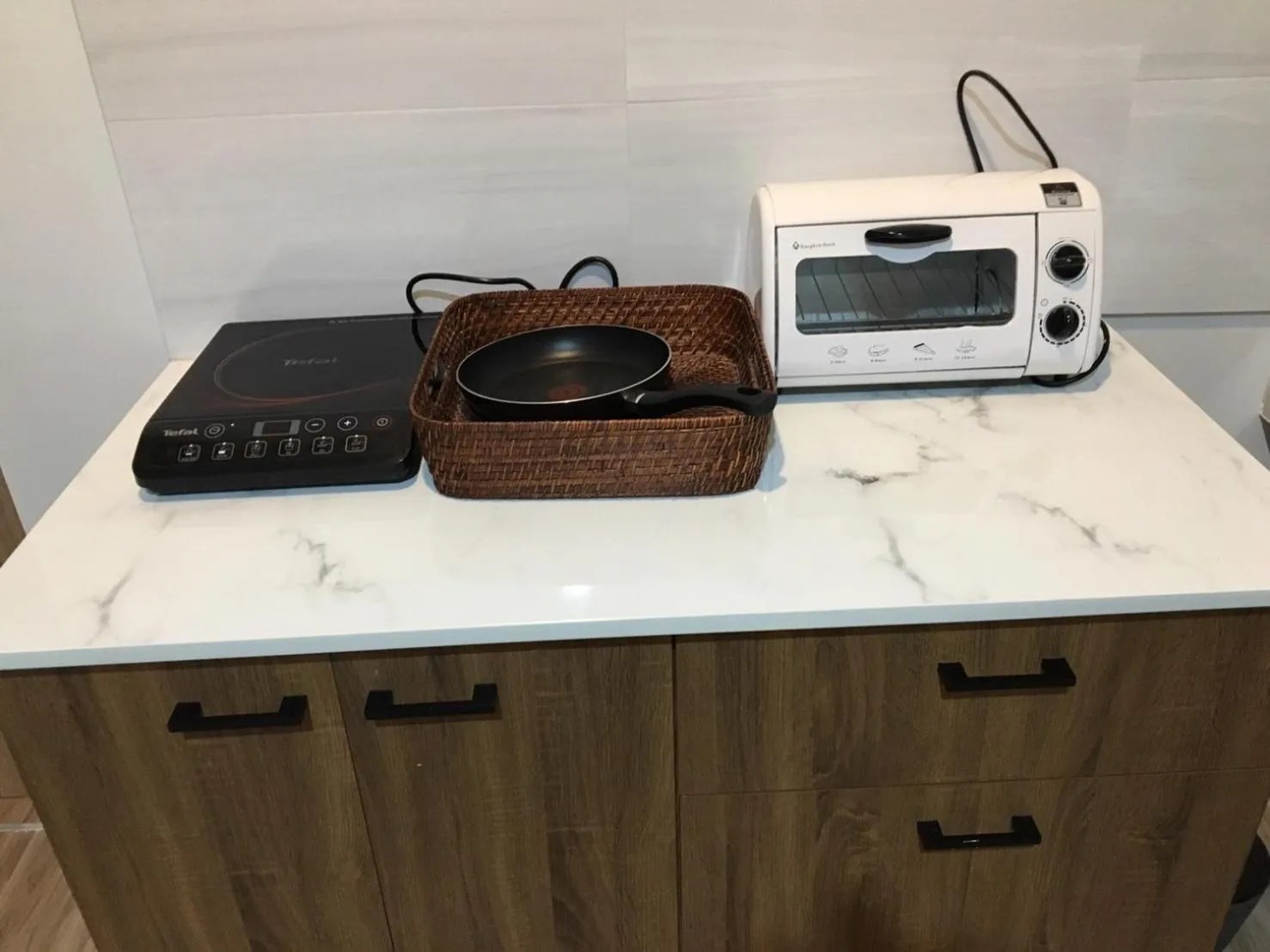 Kitchen or kitchenette in La Playa Beach Front Pool Villa Cha-am,Huahin