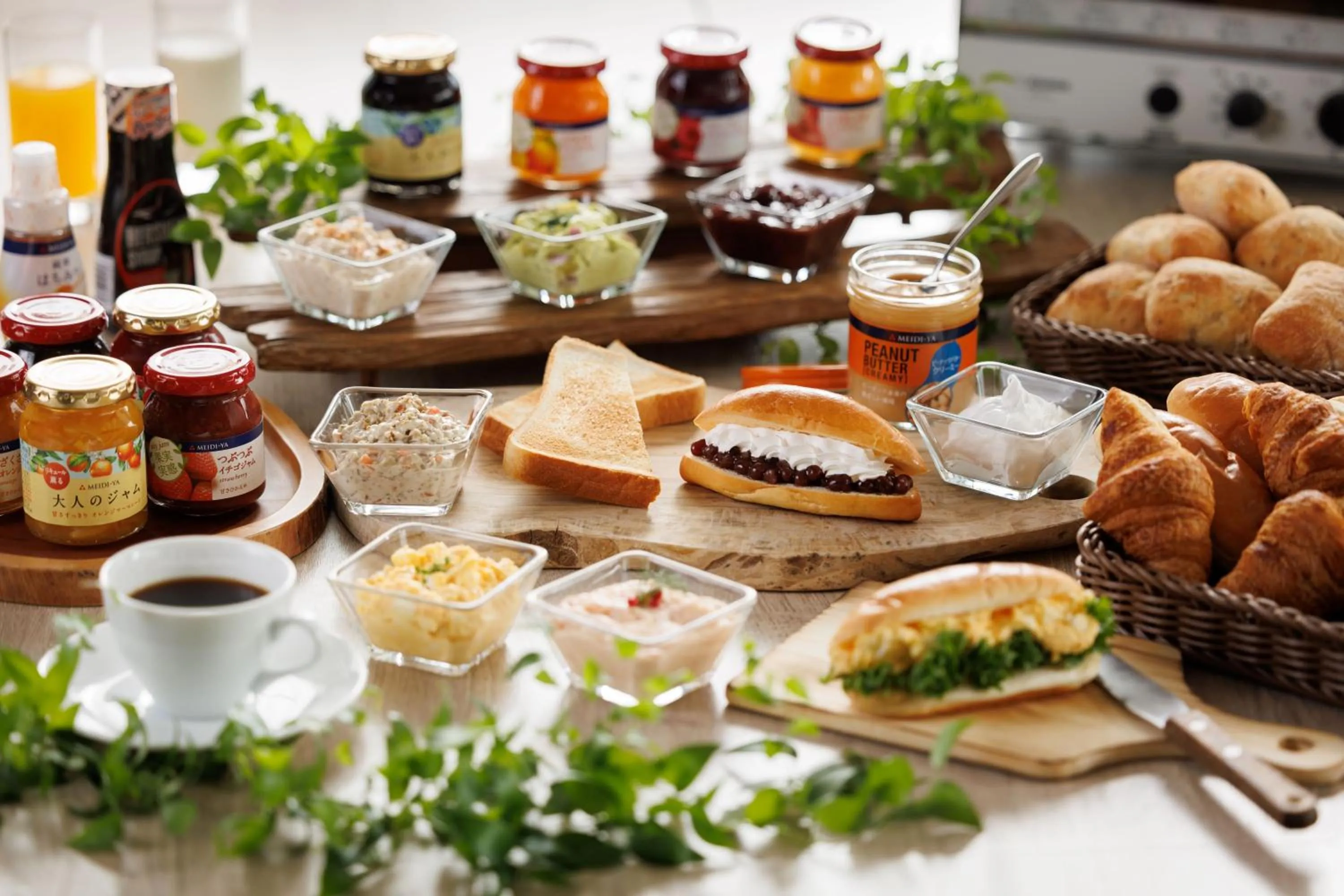 Buffet breakfast in remm Tokyo Kyobashi