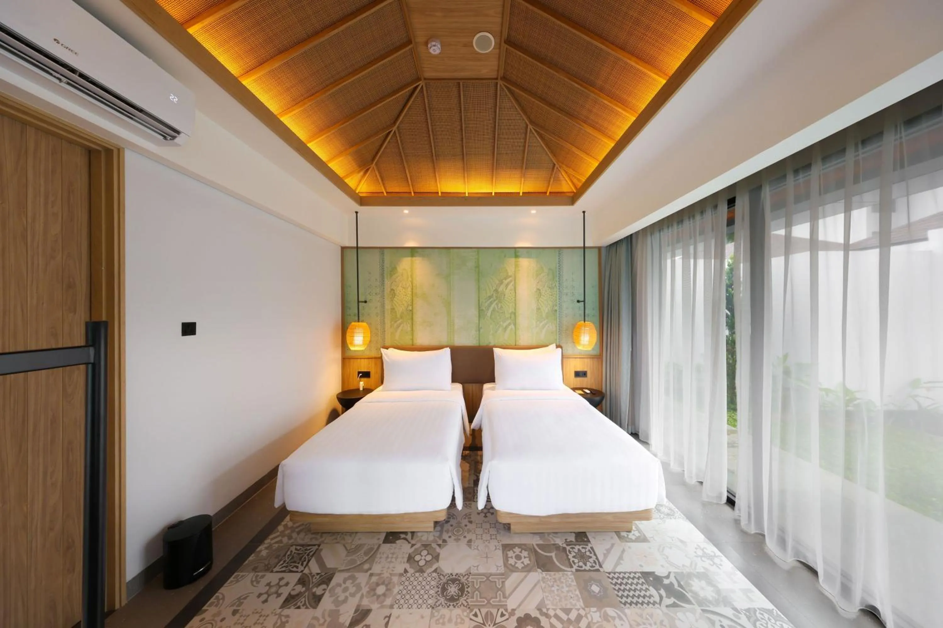 Bedroom, Bed in Hotel Santika Premiere Garut