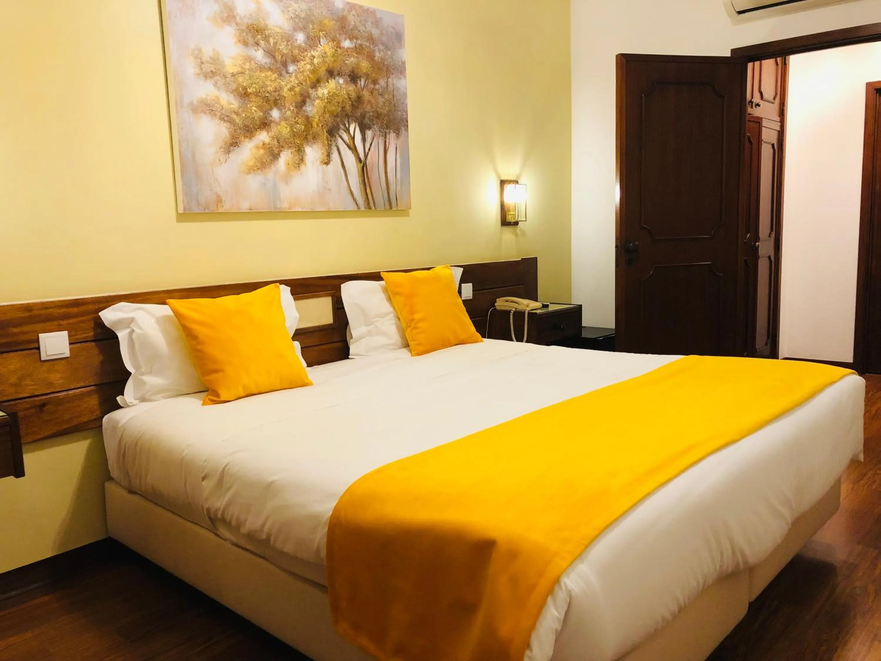 Bed in Hotel Jardim Viana do Castelo