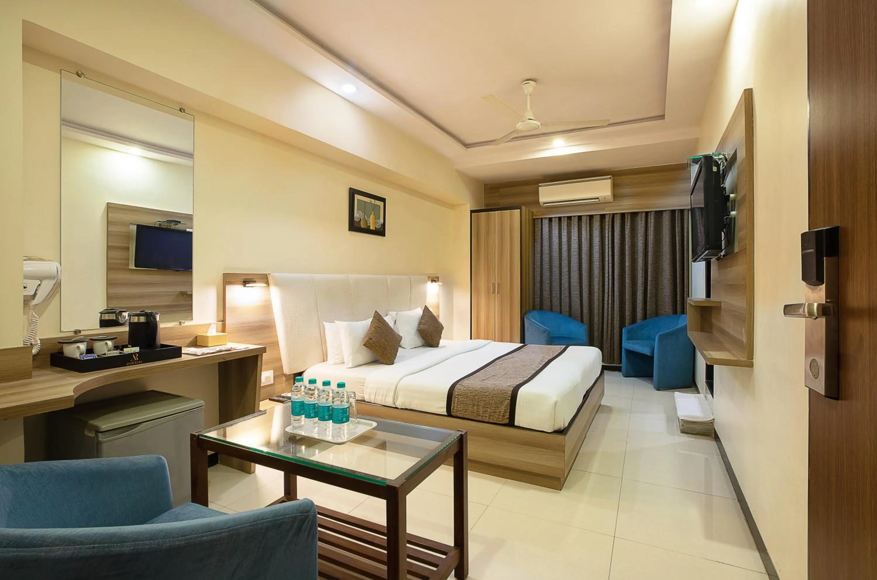 Bedroom, Bed in Hotel Avon Ruby Dadar